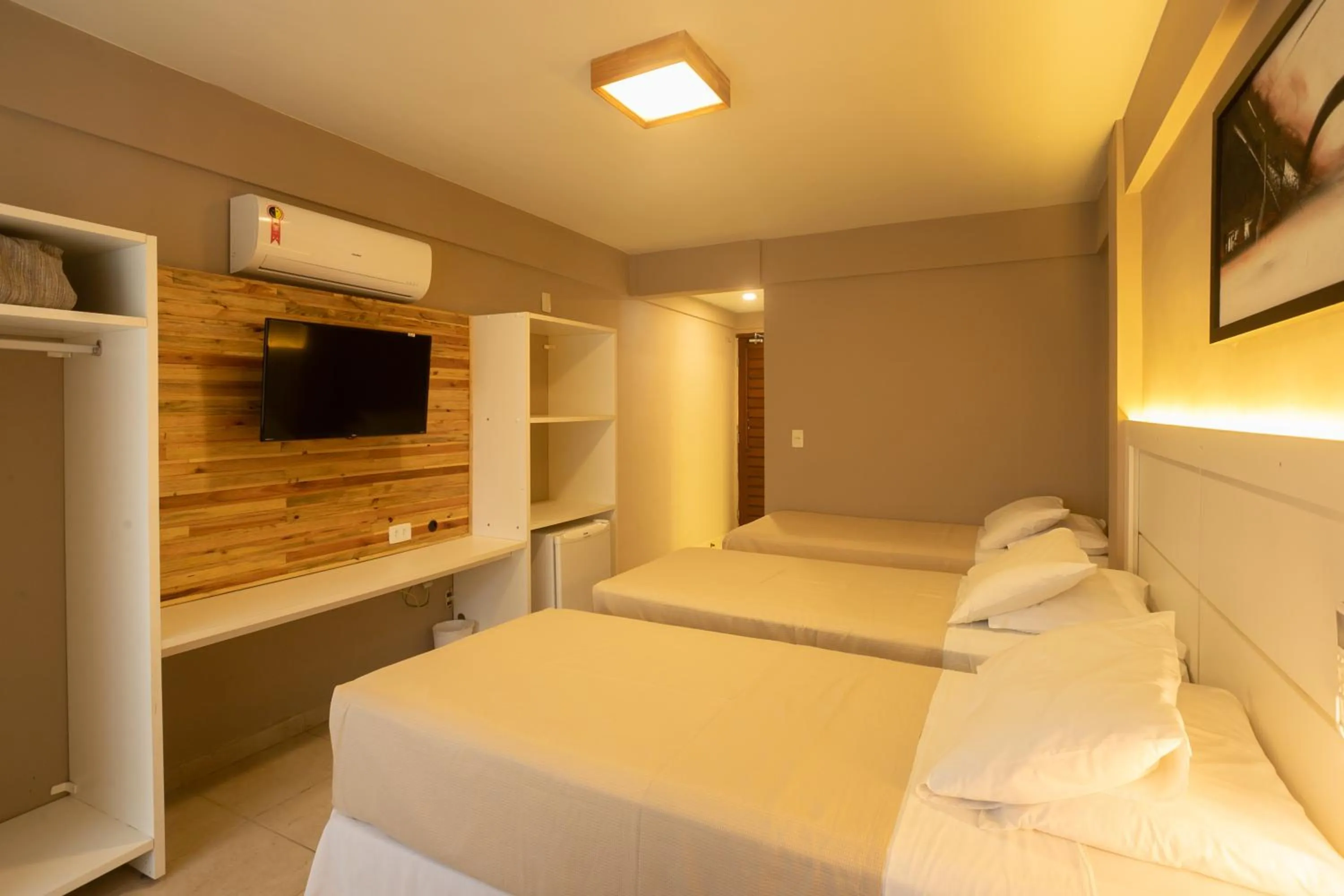 Photo of the whole room, Bed in Pousada Iandê