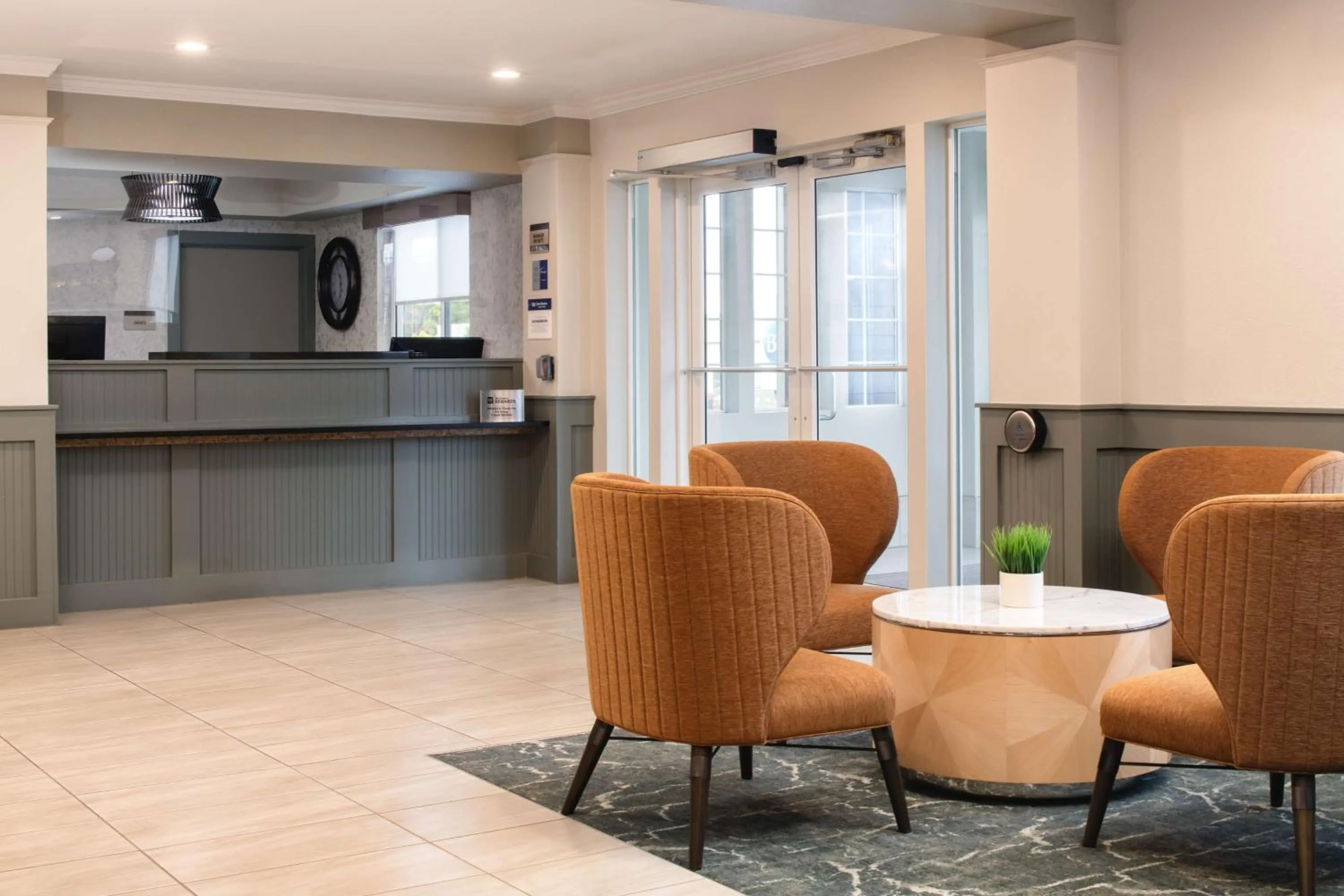 Lobby or reception in Best Western Kennewick Tri-Cities Center