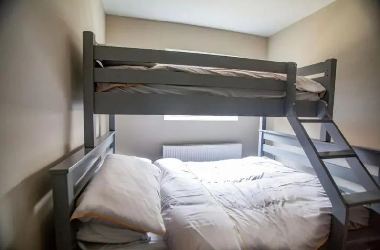 Bed in Meath Arms Country Inn