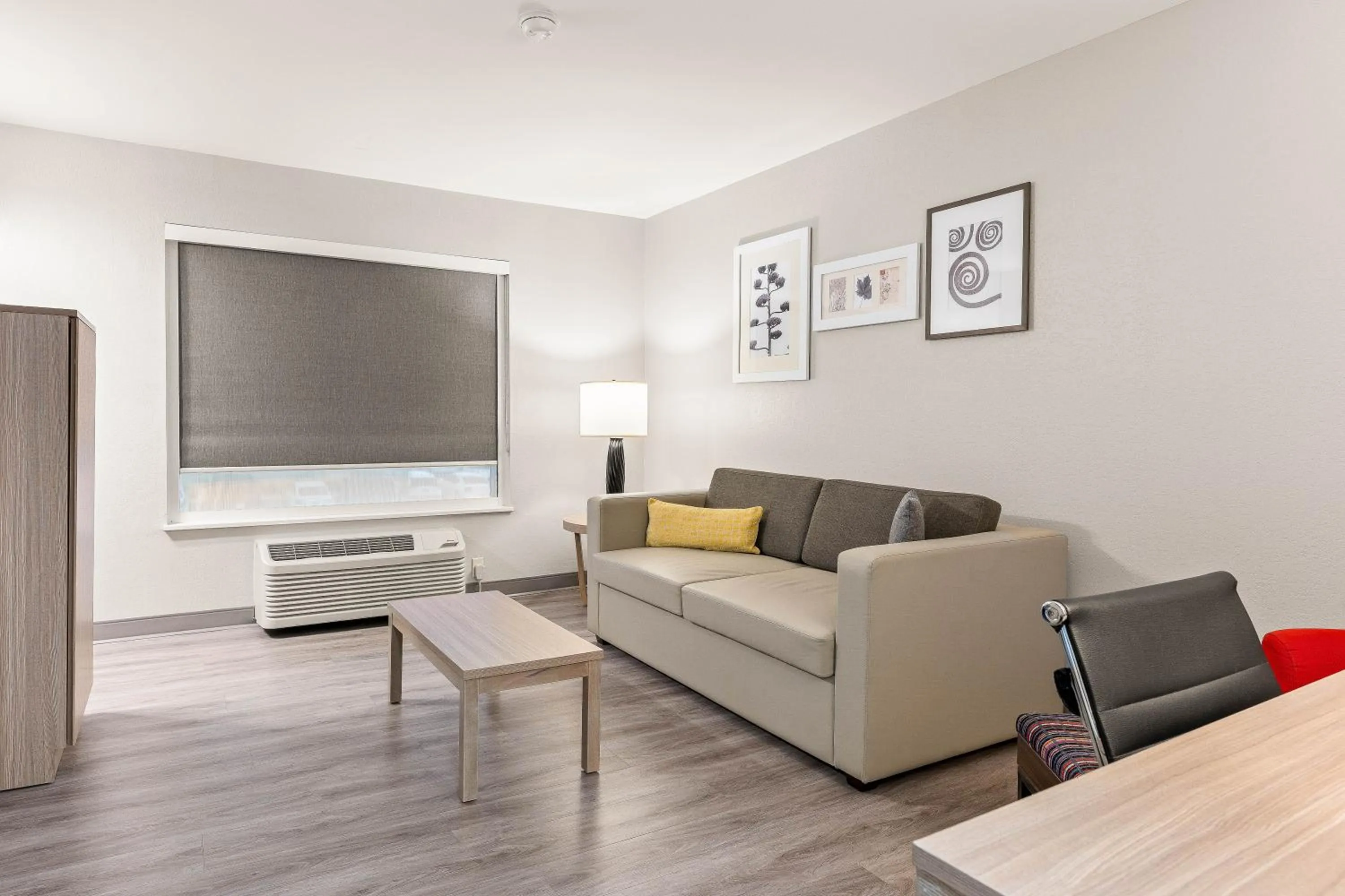 Country Inn & Suites by Radisson, Asheville - Outlet Mall