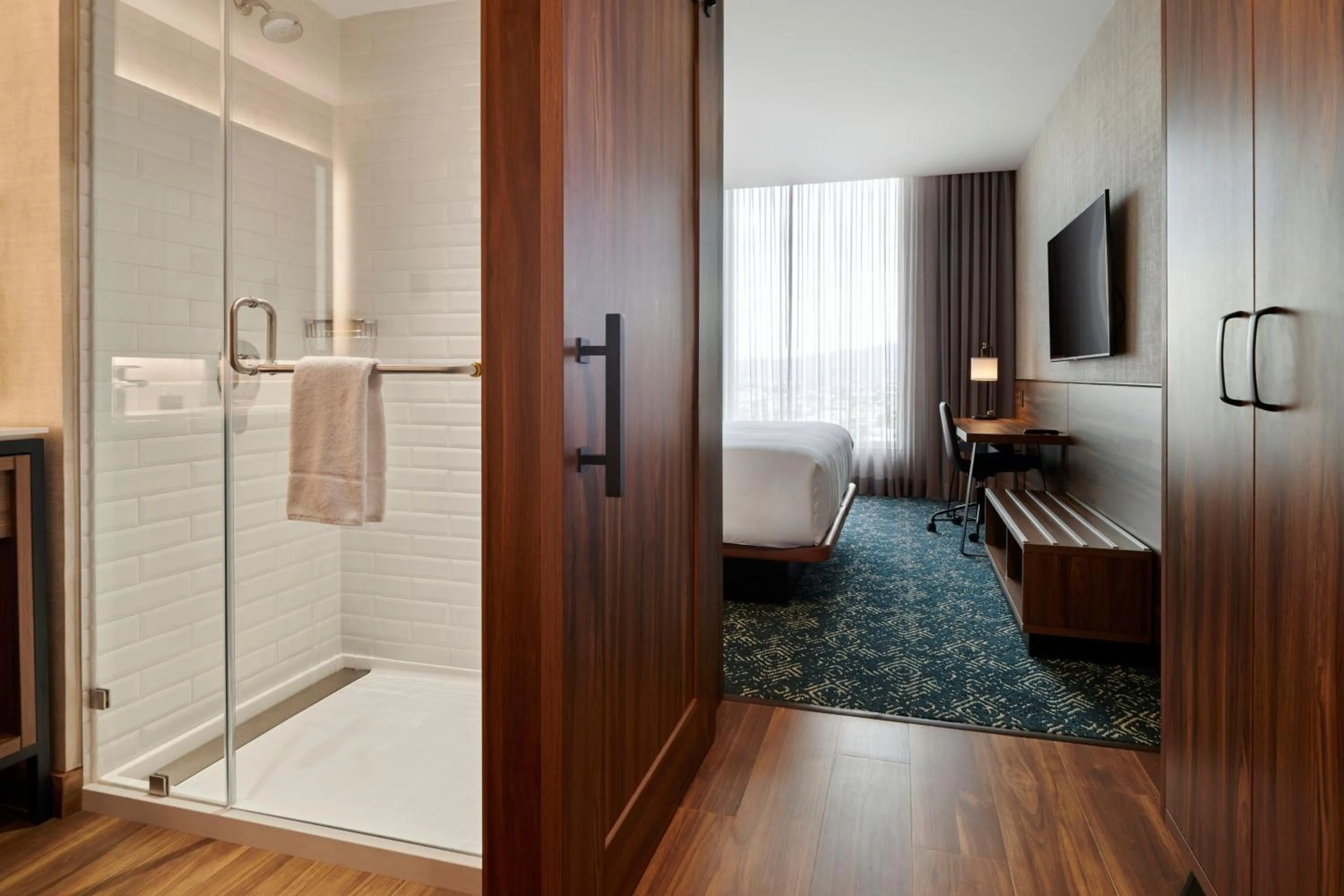 Bathroom in Four Points by Sheraton Distrito Uno Chihuahua