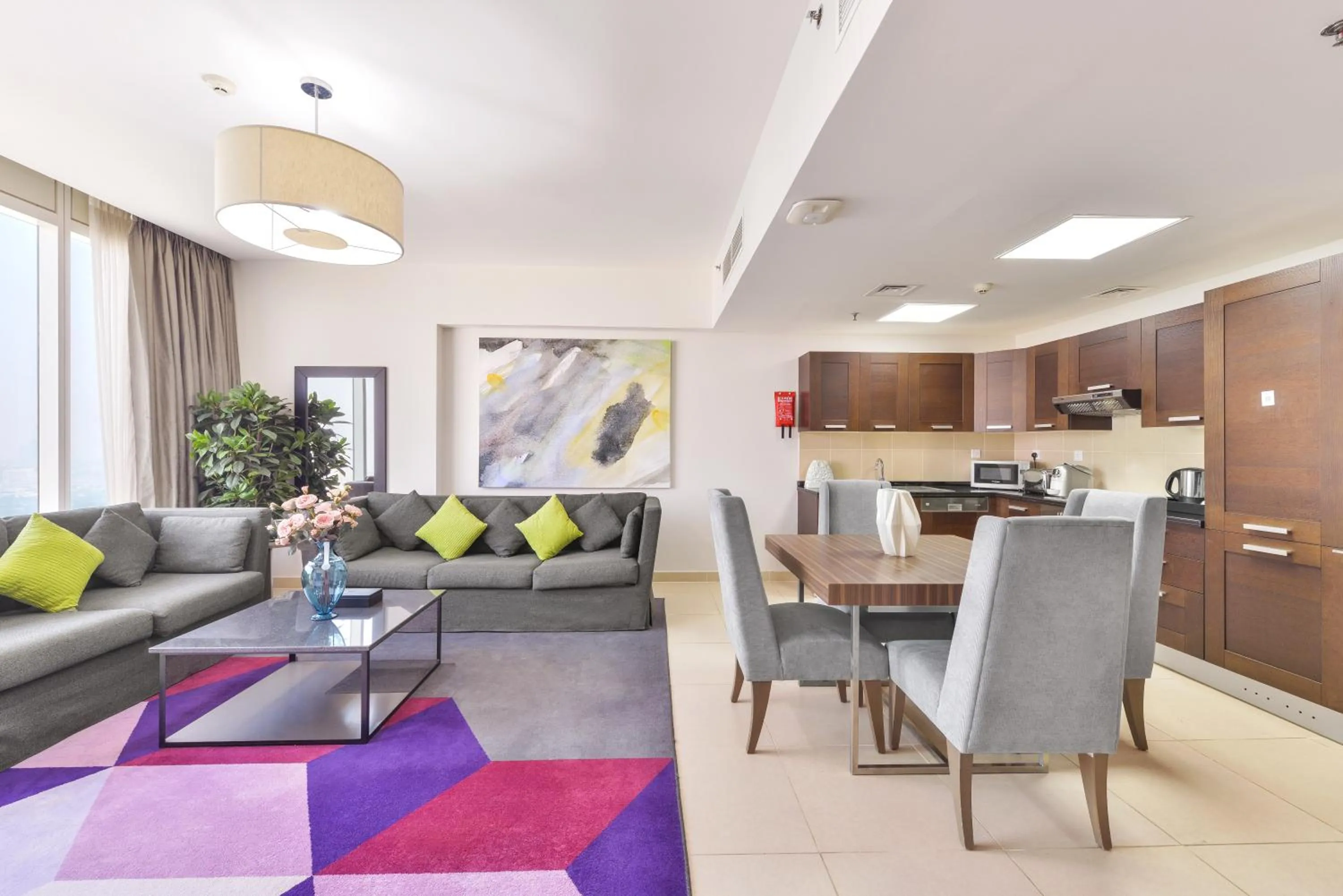 Living room in Nassima Tower Hotel Apartments