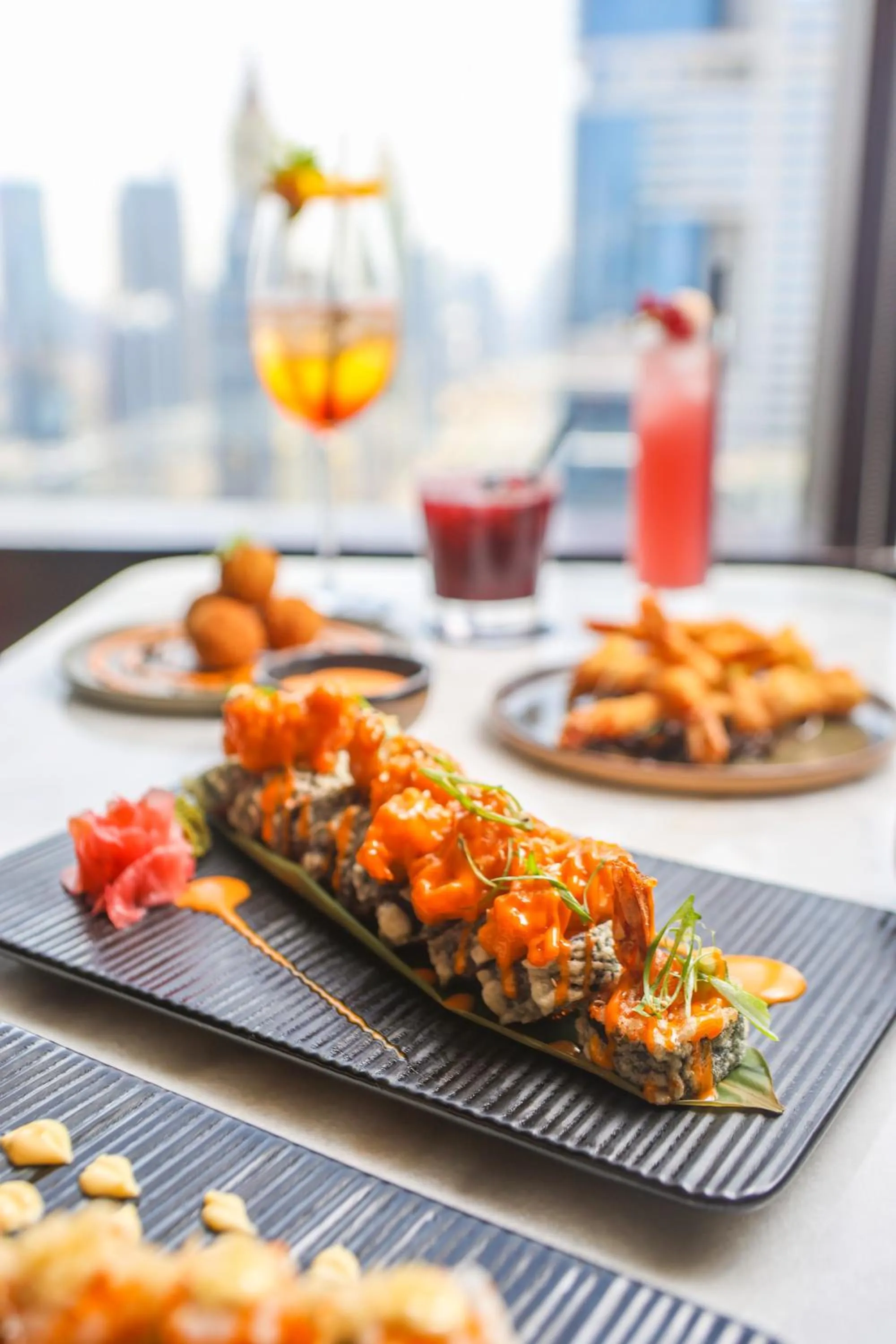 Restaurant/places to eat in Nassima Tower Hotel Apartments