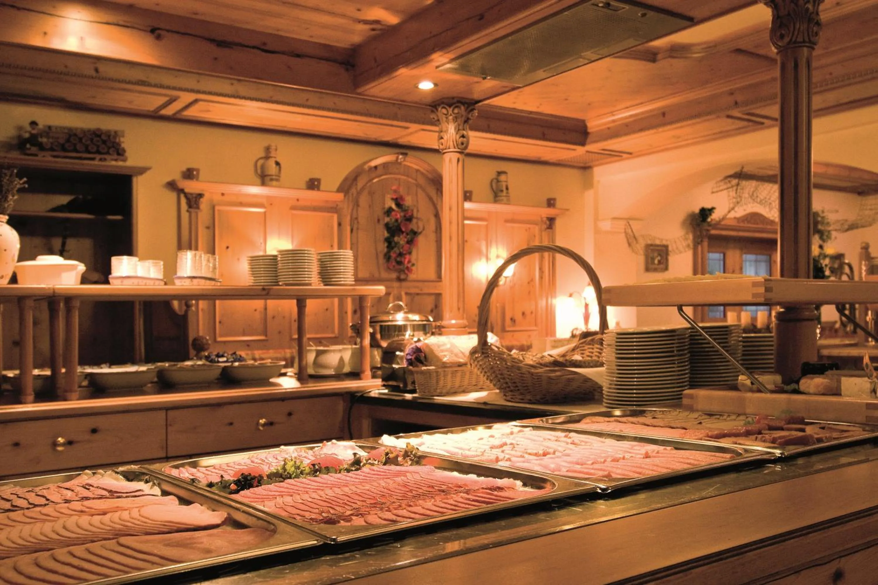 Buffet breakfast in Sattelbogener Hof