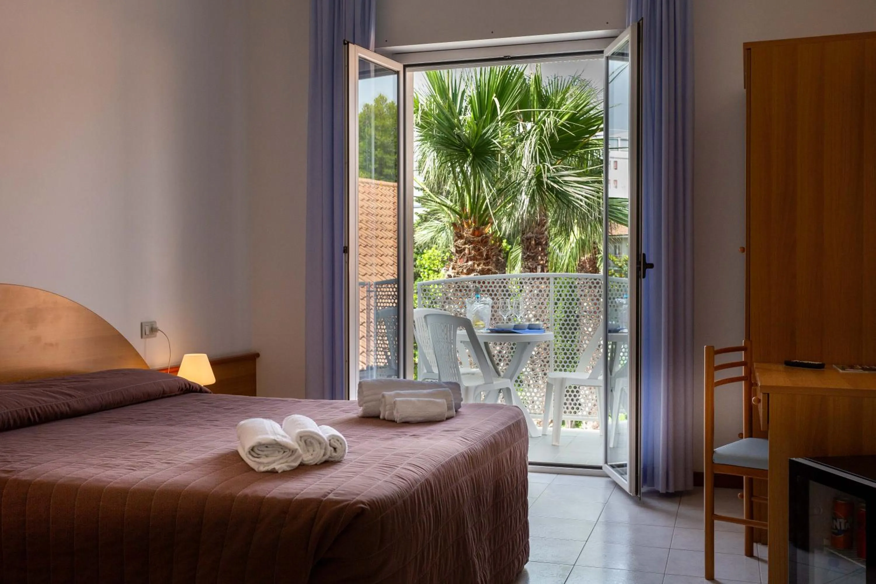 Bedroom, Bed in Centro Vacanze Domus M.G.