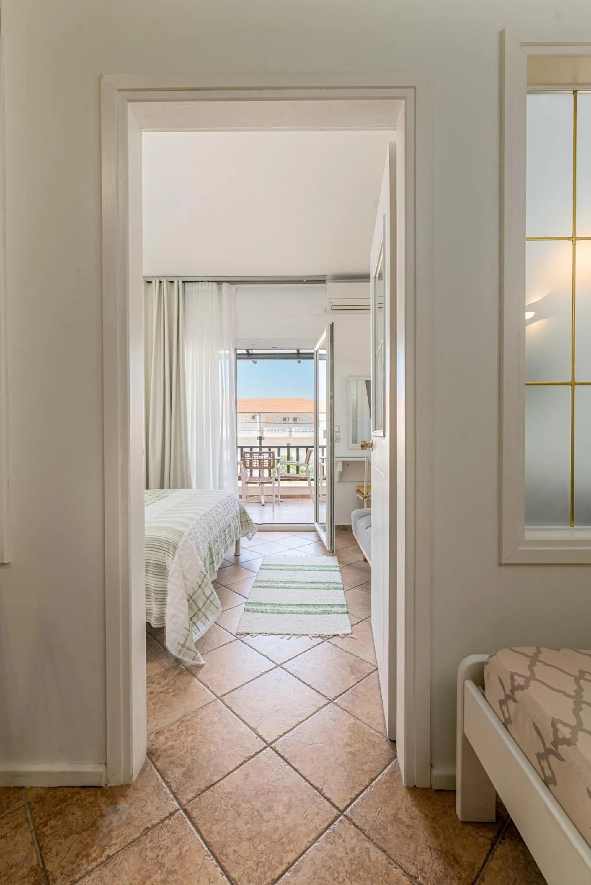 View (from property/room), Bed in Hotel Aeollos