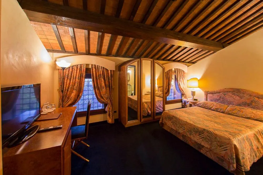 Bed in Relais Villabella Hotel