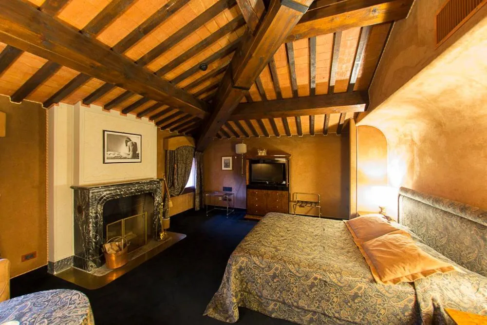 Bed in Relais Villabella Hotel