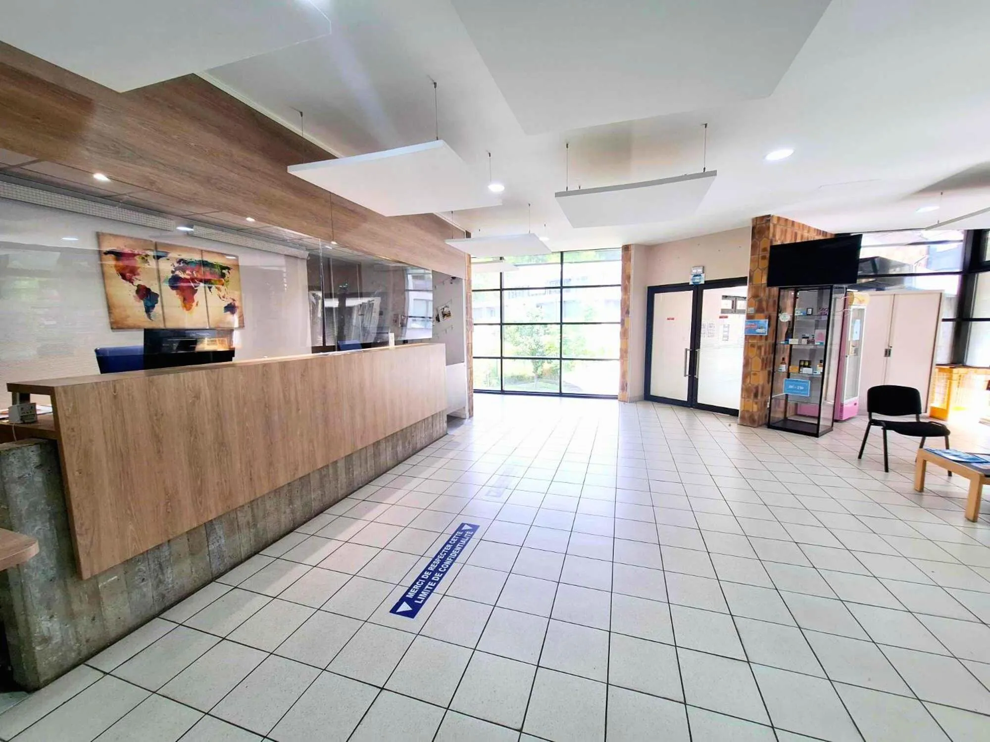 Lobby or reception in CIS de Champagne - Ethic Etapes