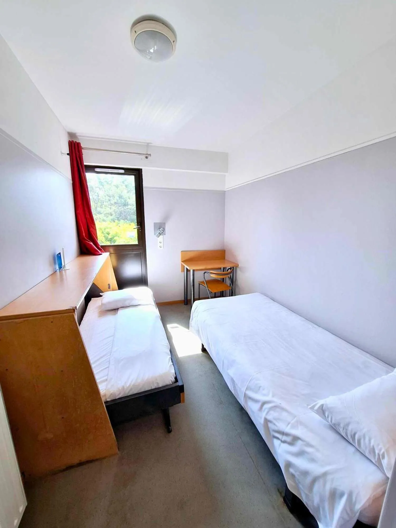 Bedroom, Bed in CIS de Champagne - Ethic Etapes