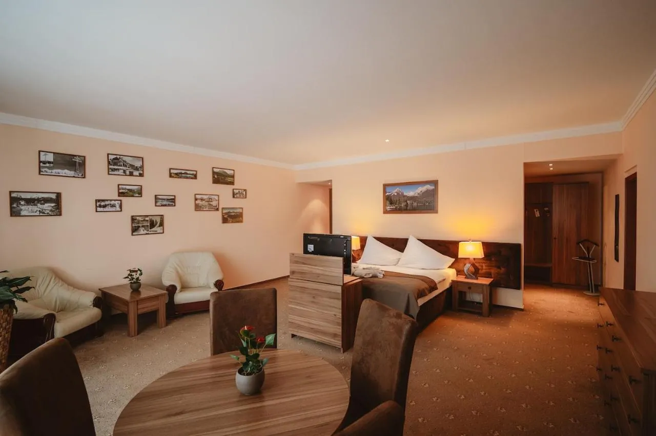 Bed in Hotel Solisko