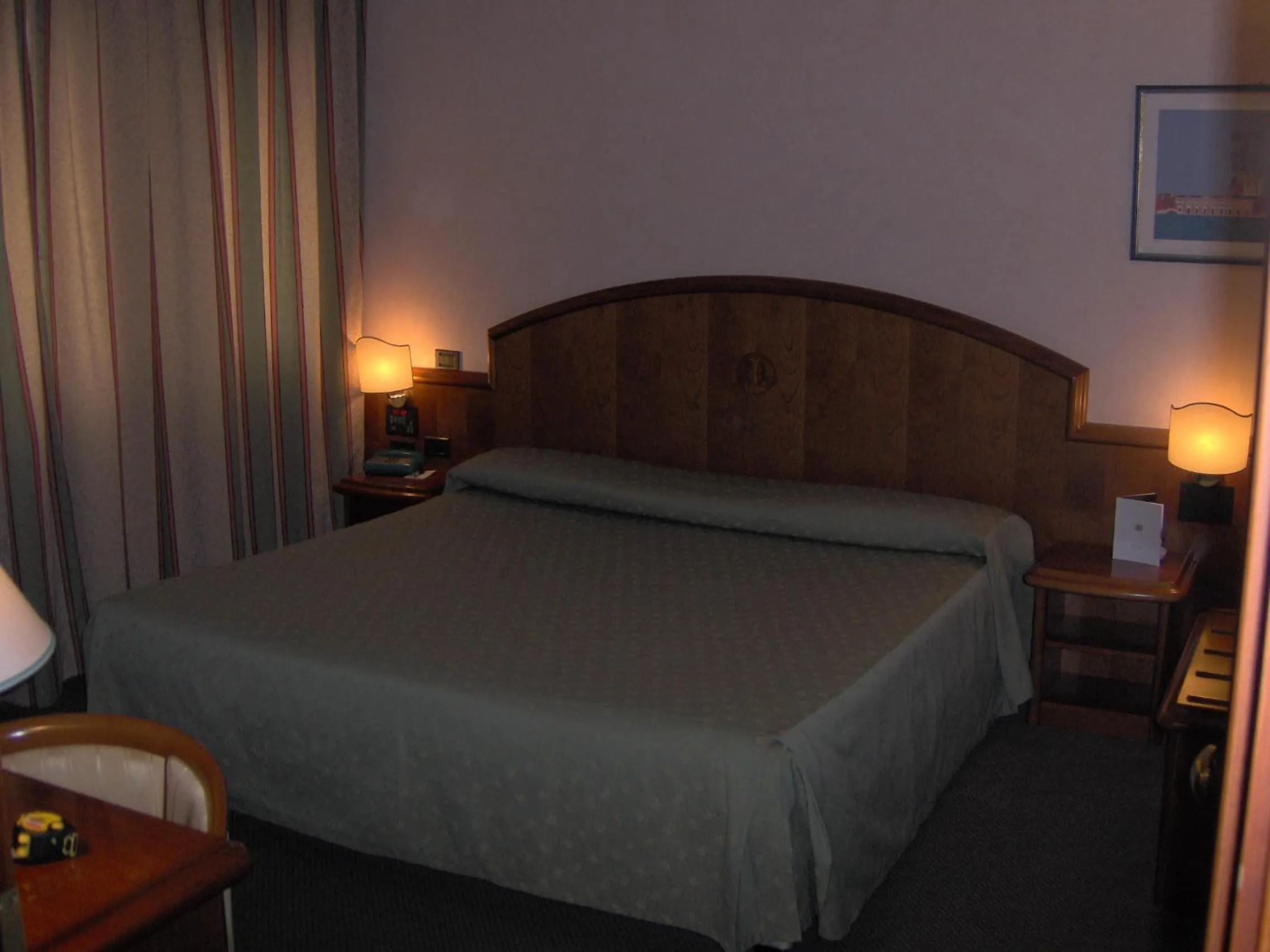 Bed in Hotel Due Leoni