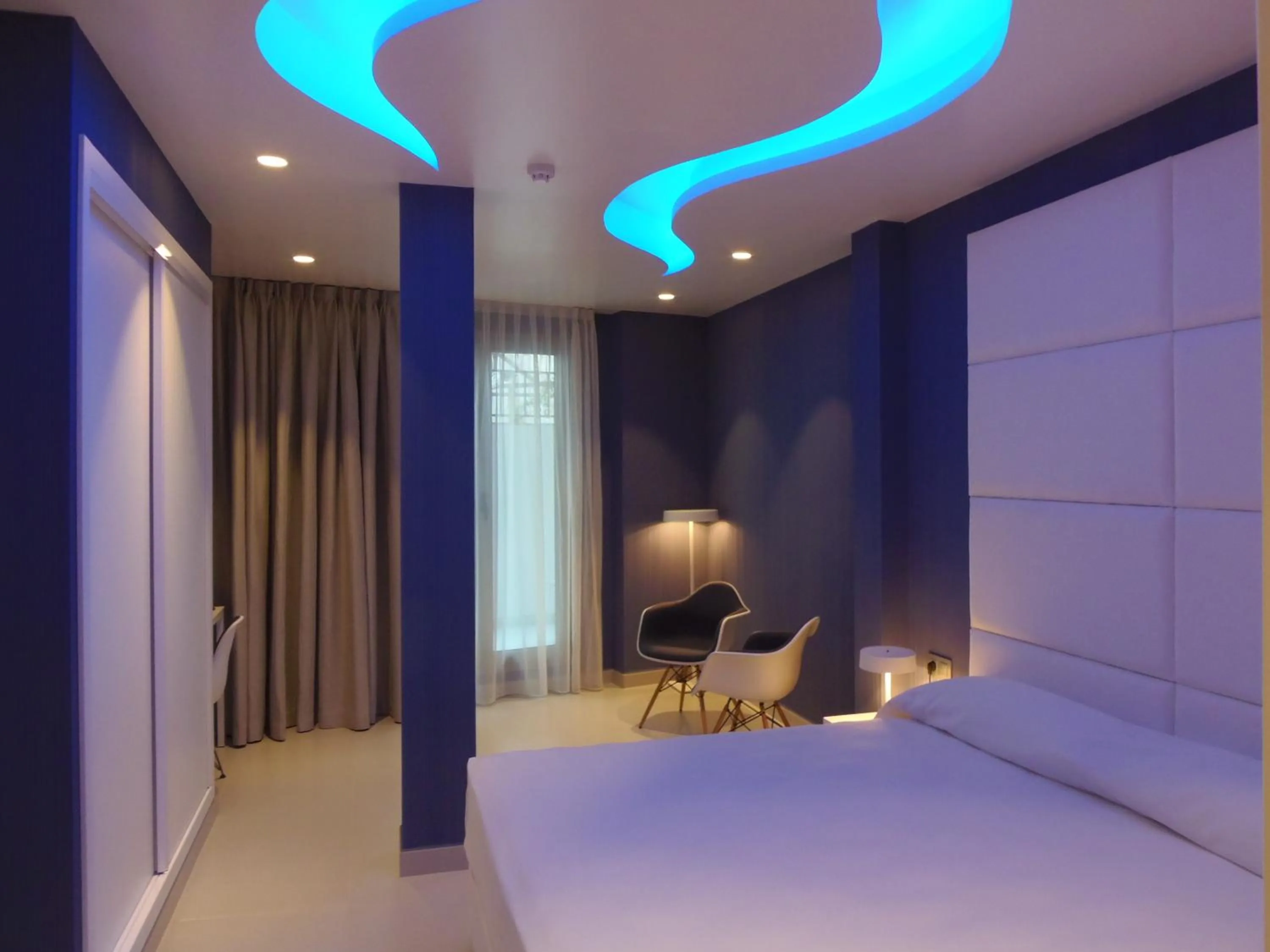 Photo of the whole room in Hotel Boutique La Mar - Adults Only