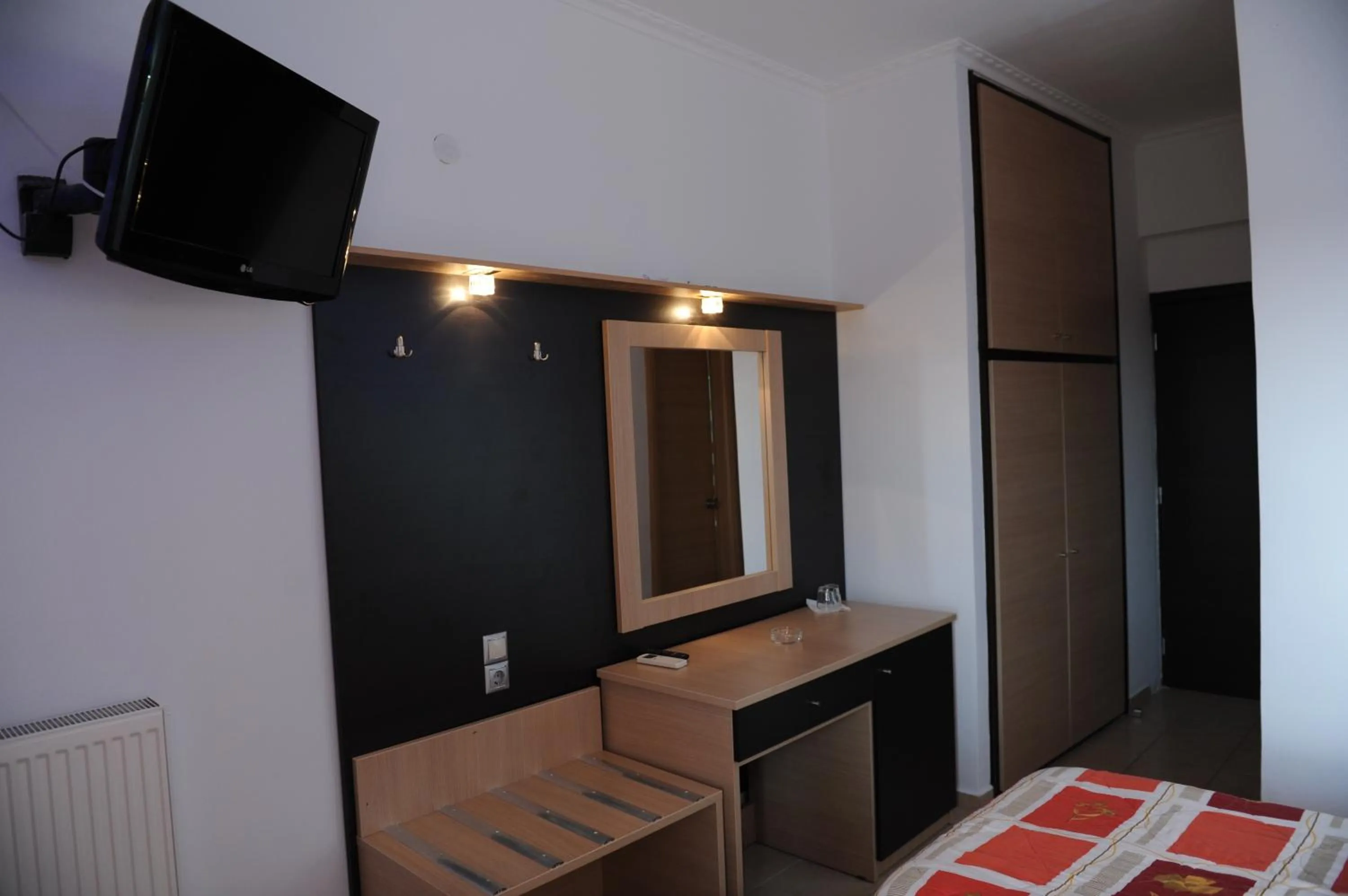 Photo of the whole room in Kaiafas Lake Hotel