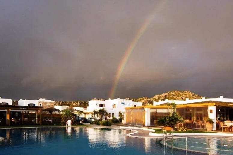 Property building in Plaza Beach Hotel