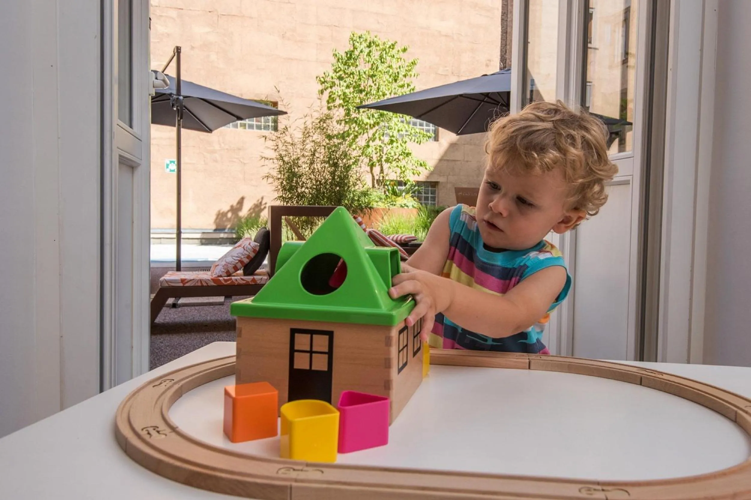 Restaurant/places to eat in Ciarus