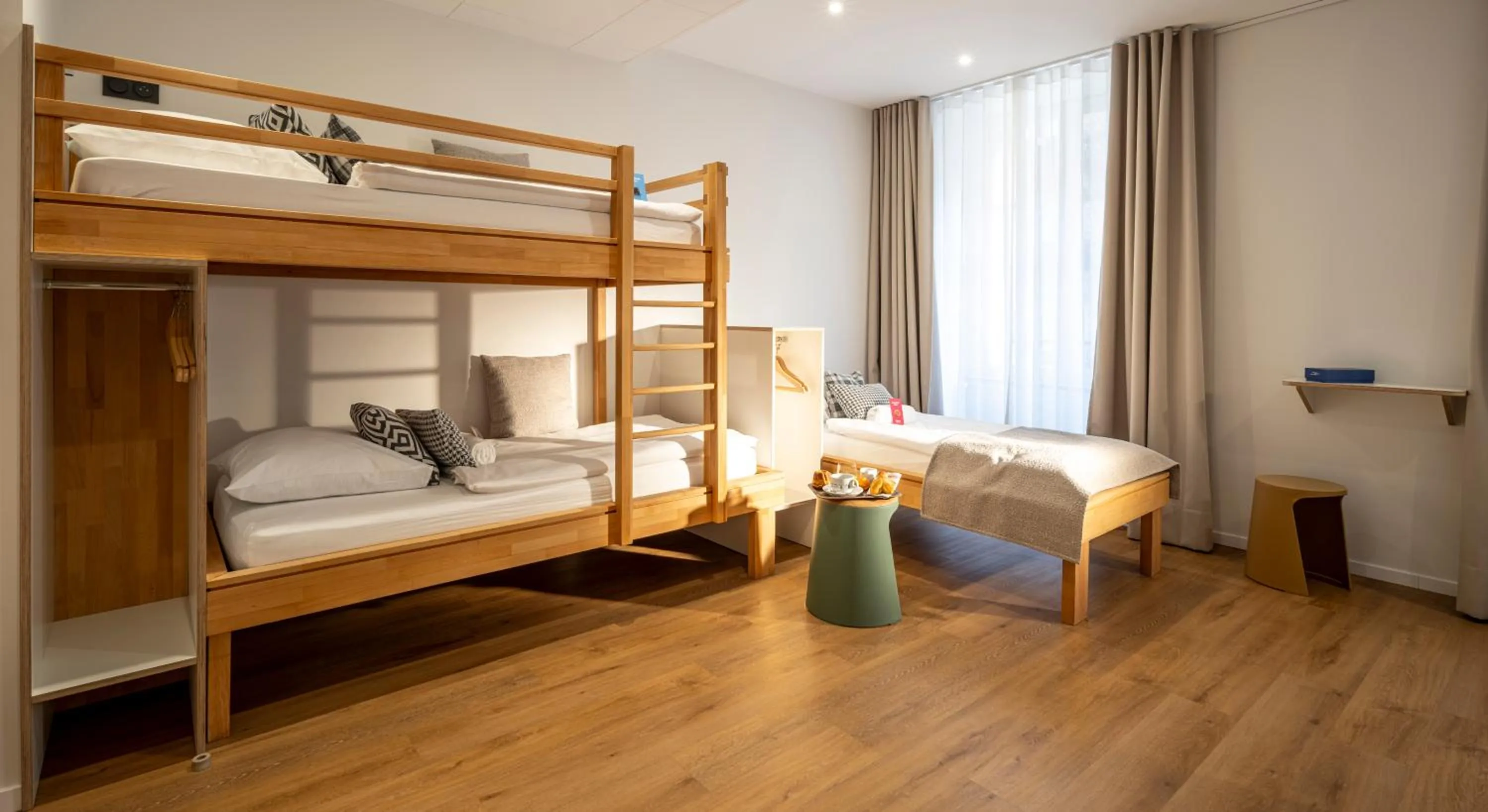 Bedroom, Bed in Ciarus