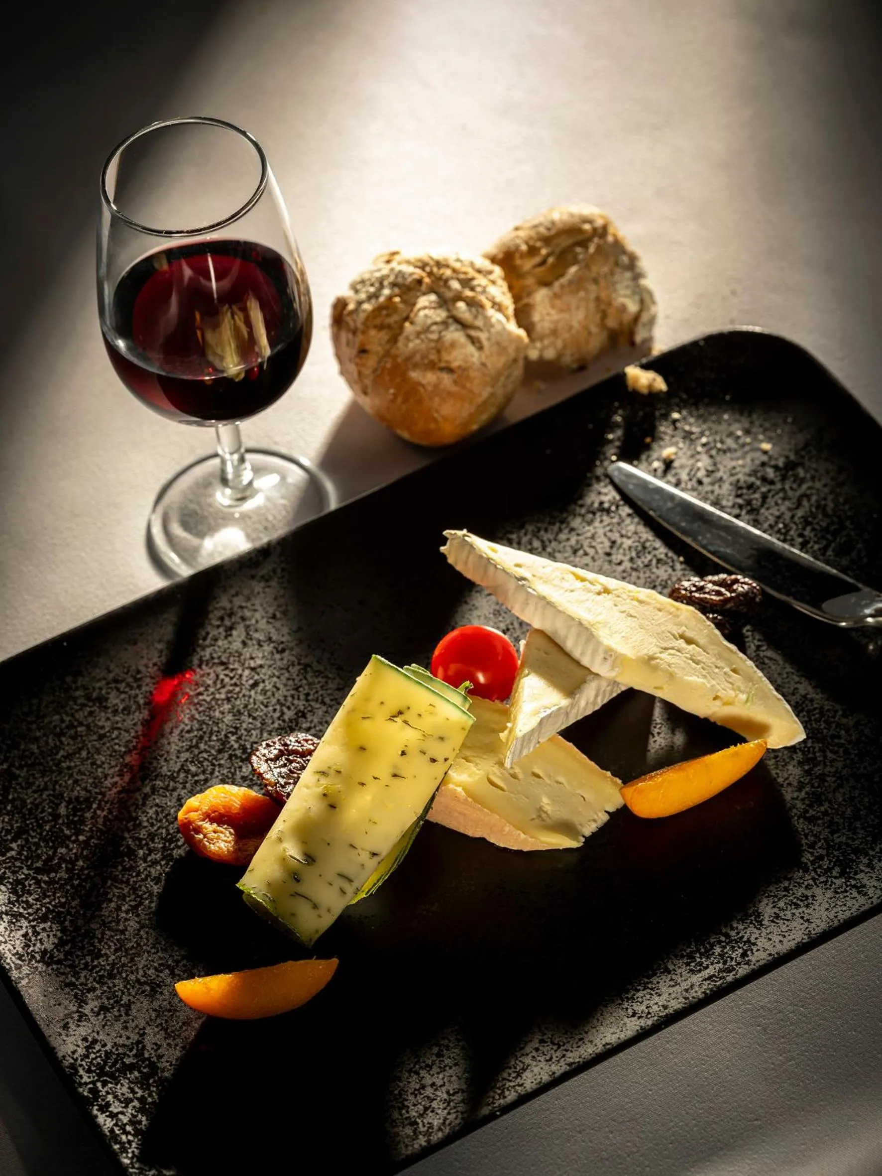 Restaurant/places to eat in Ciarus