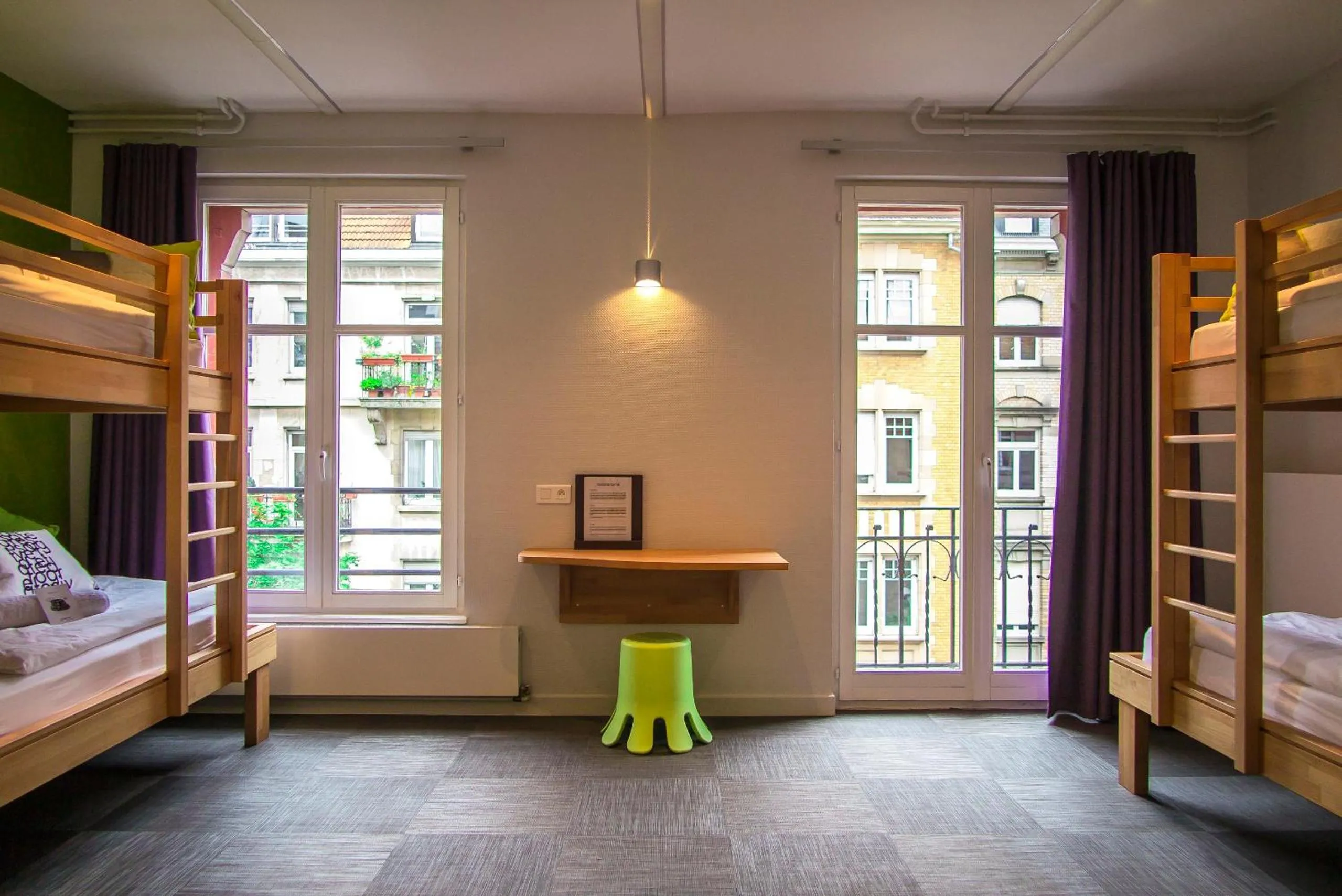 Photo of the whole room, Bed in Ciarus