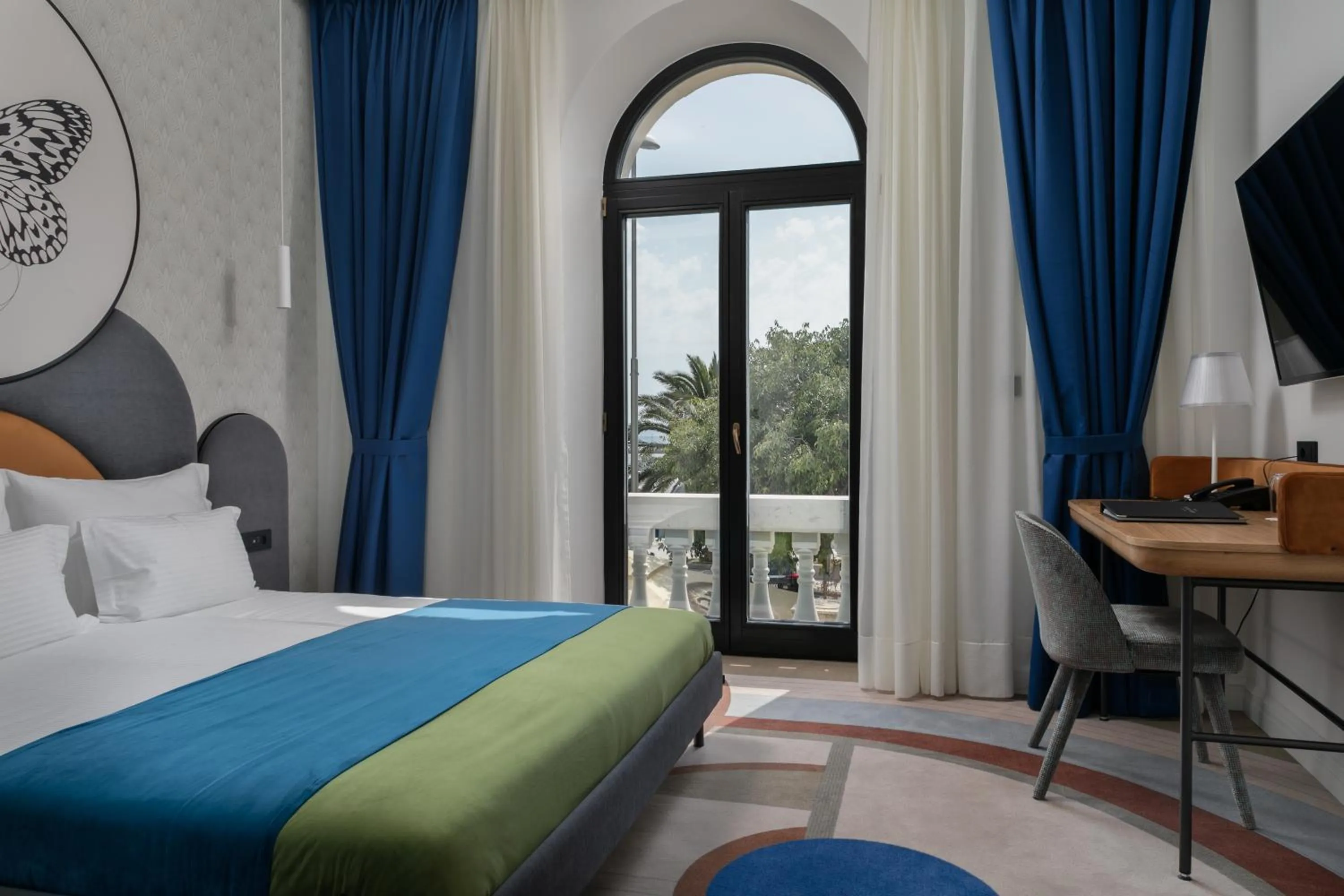 Bed in Heritage Hotel Porin Makarska