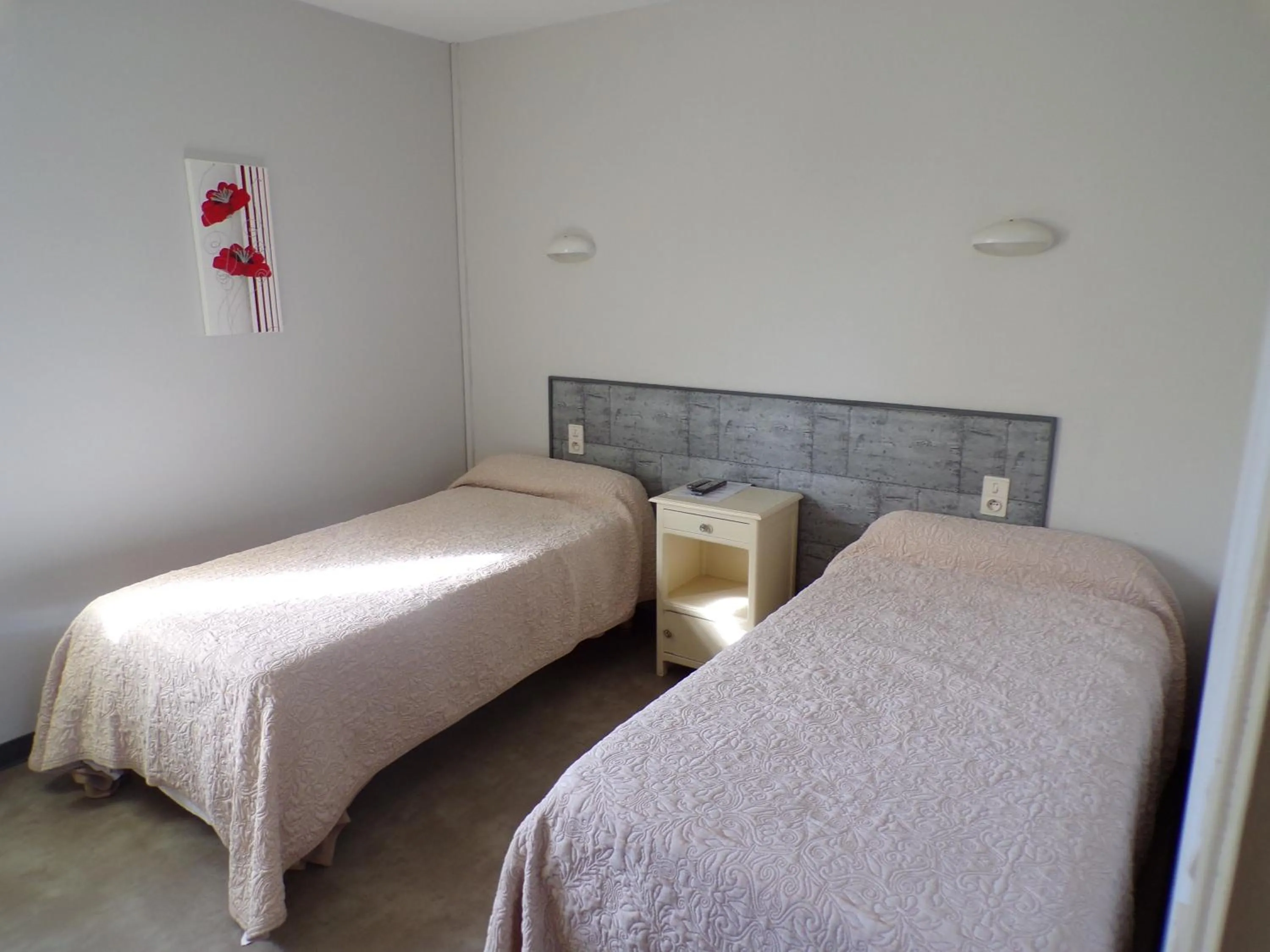 Standard Twin Room in Le Relais de Boralde