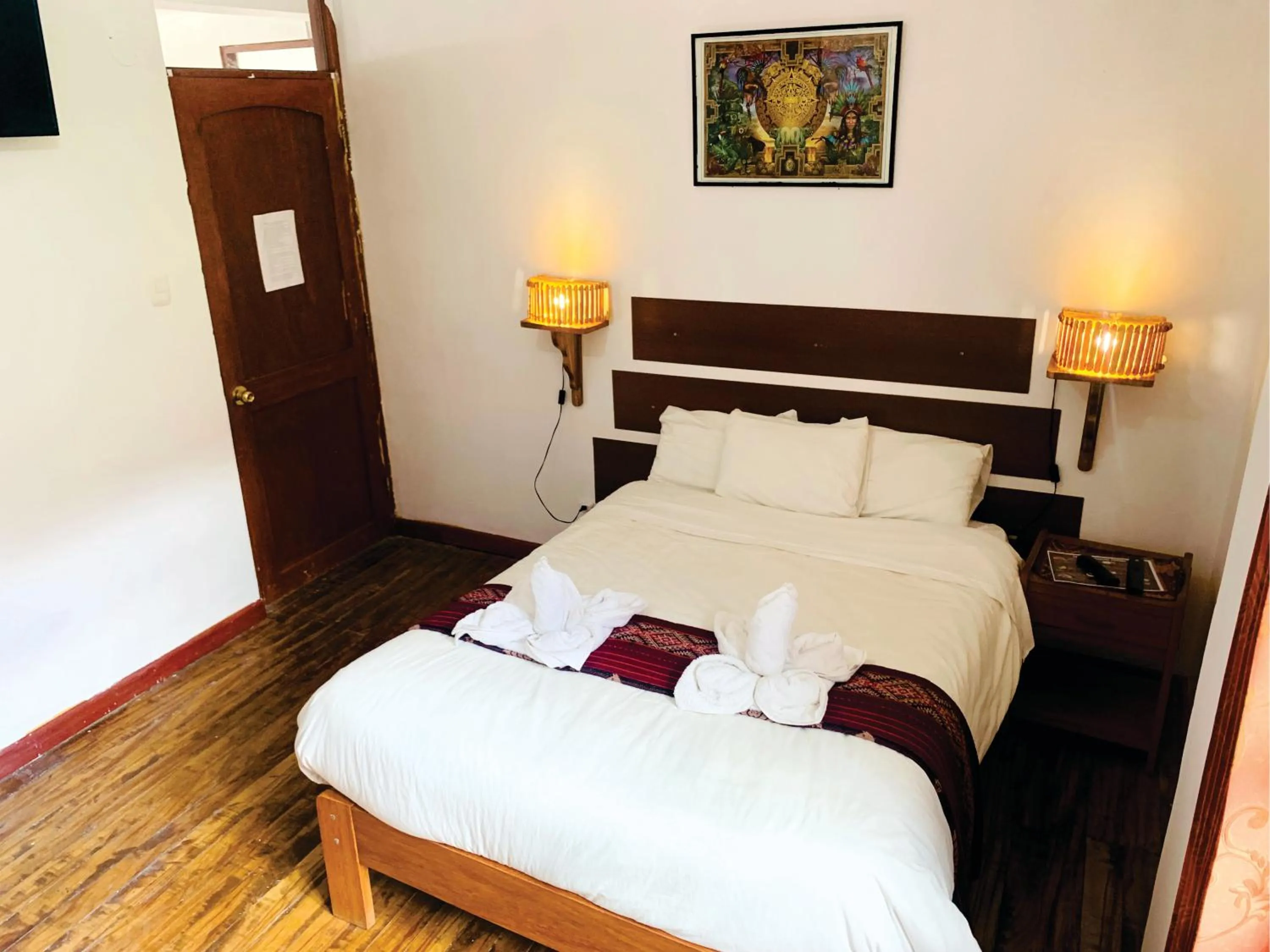 Bed in Inka Khawarina Tambo Lodge