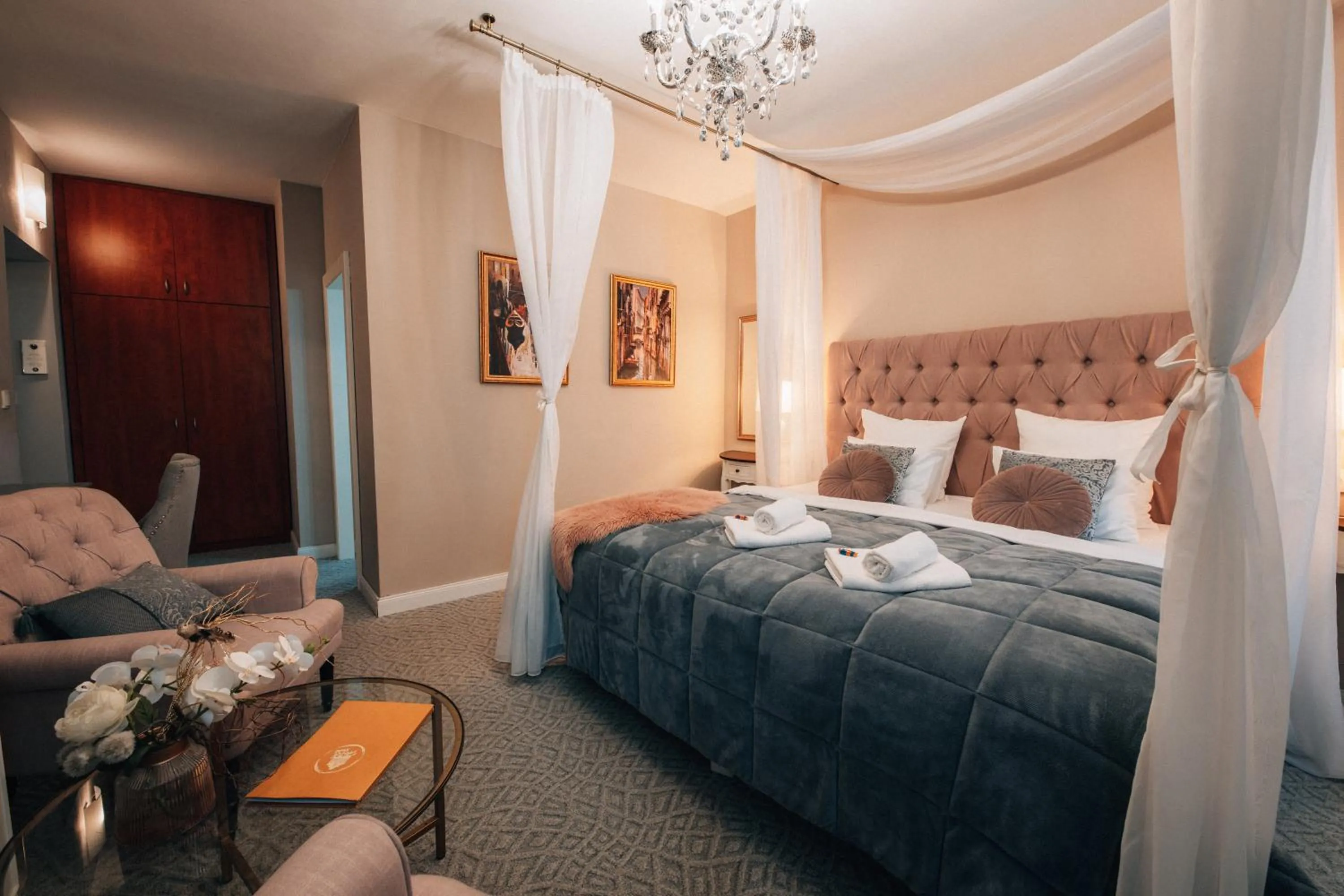 Bed in Hotel Telč