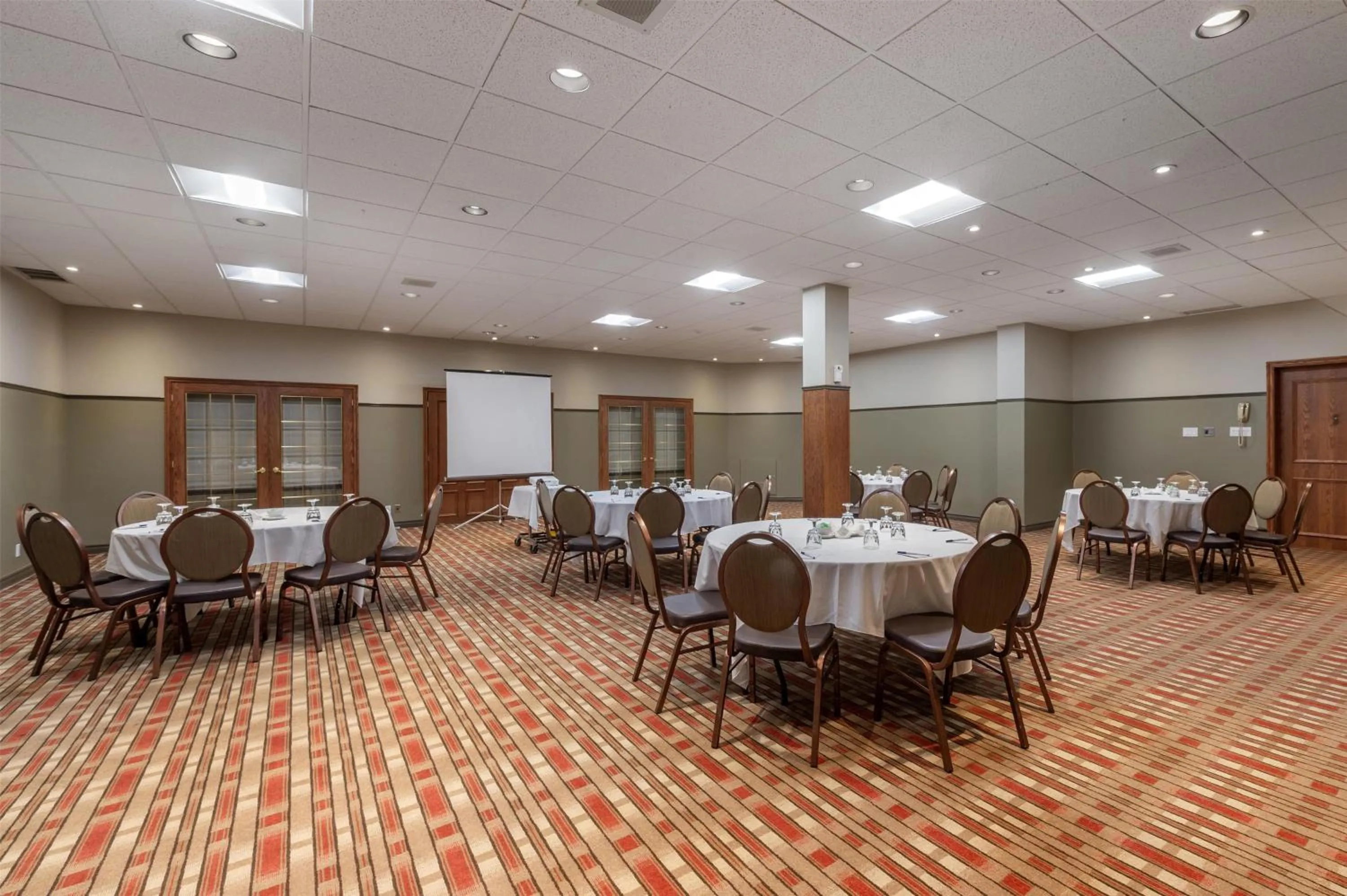 Meeting/conference room in Best Western Parkway Inn & Conference Centre