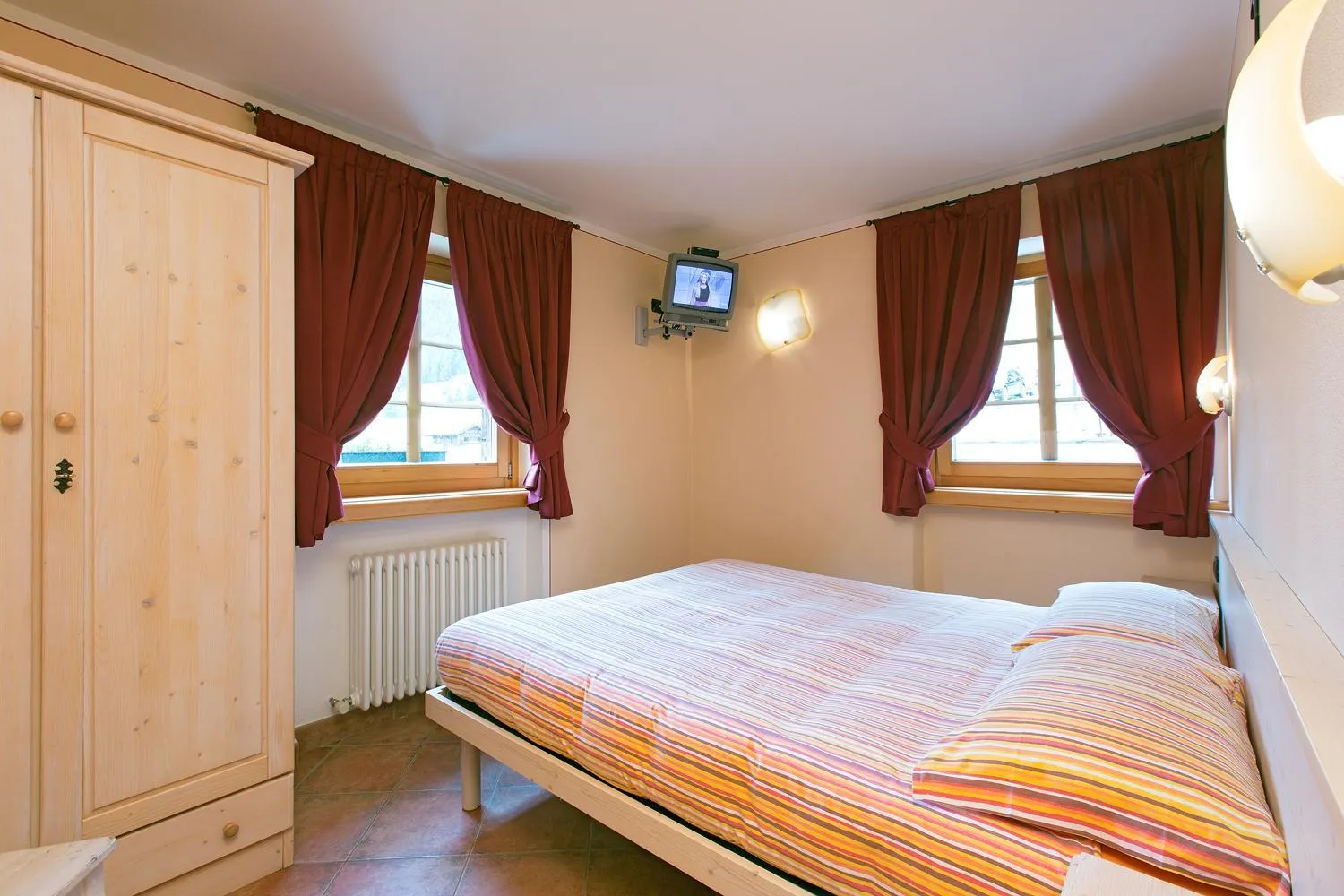 Bed in Hotel San Giovanni