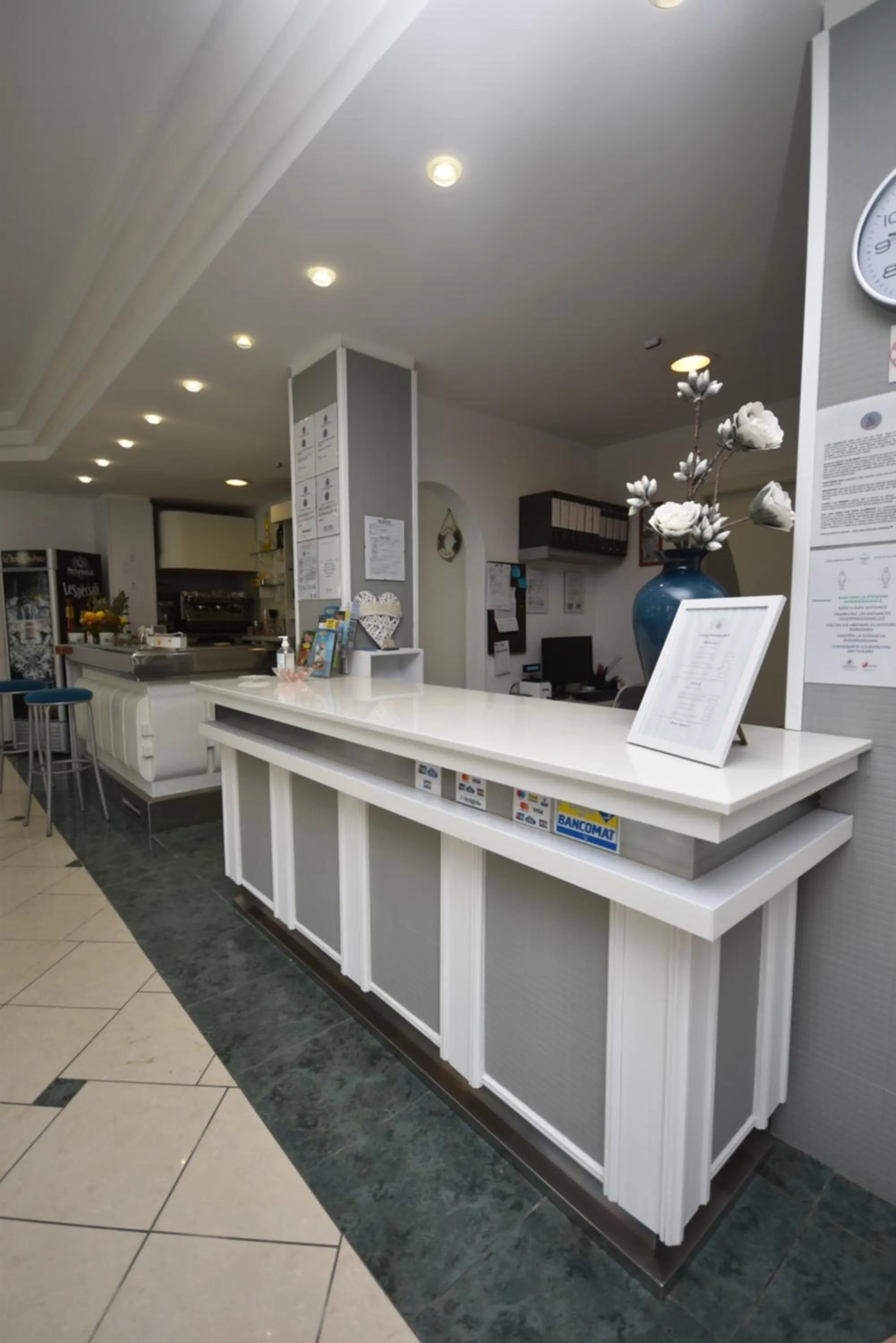 Lobby or reception in Lively Hotel