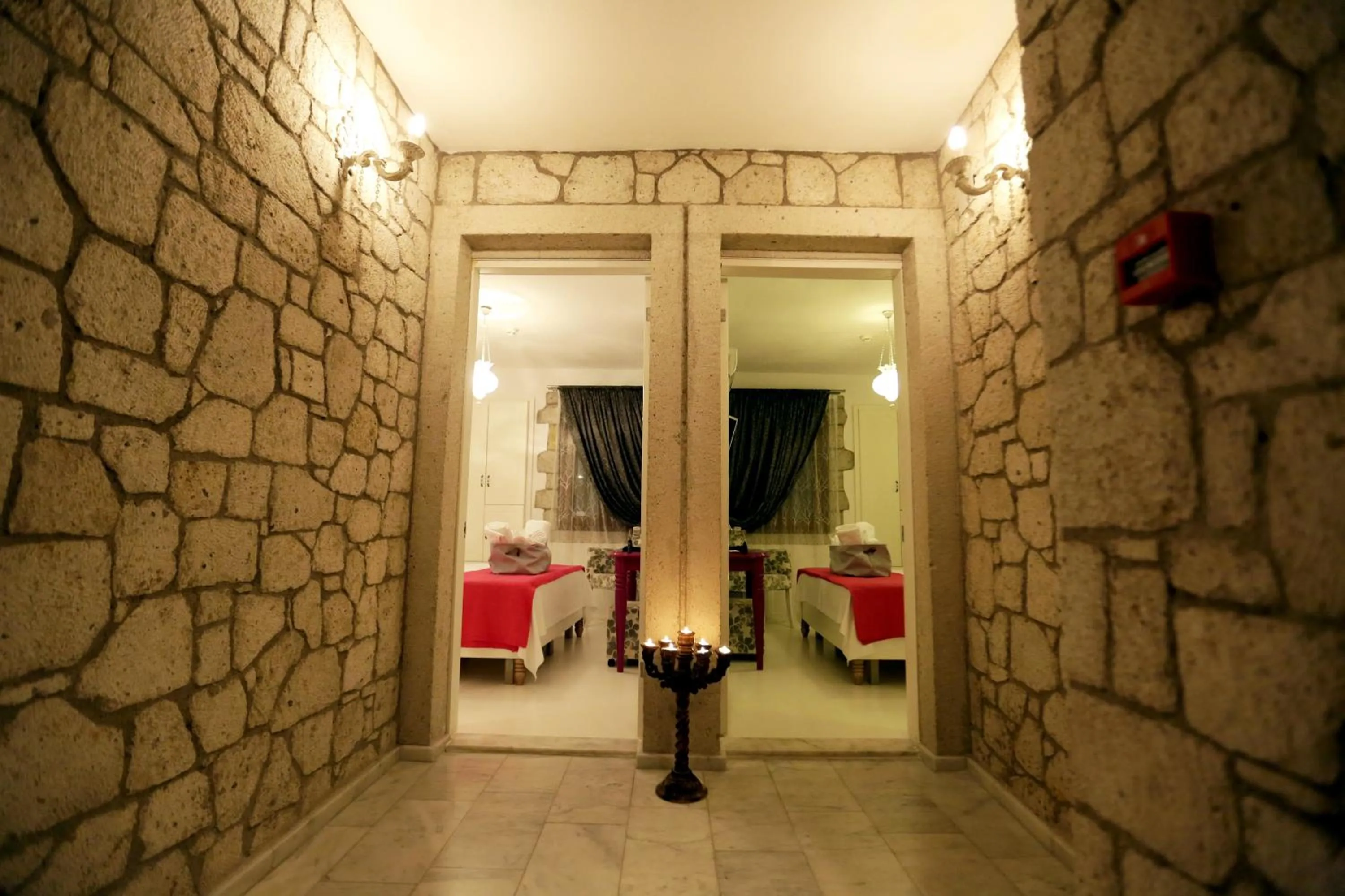 Decorative detail in Lodos Hotel