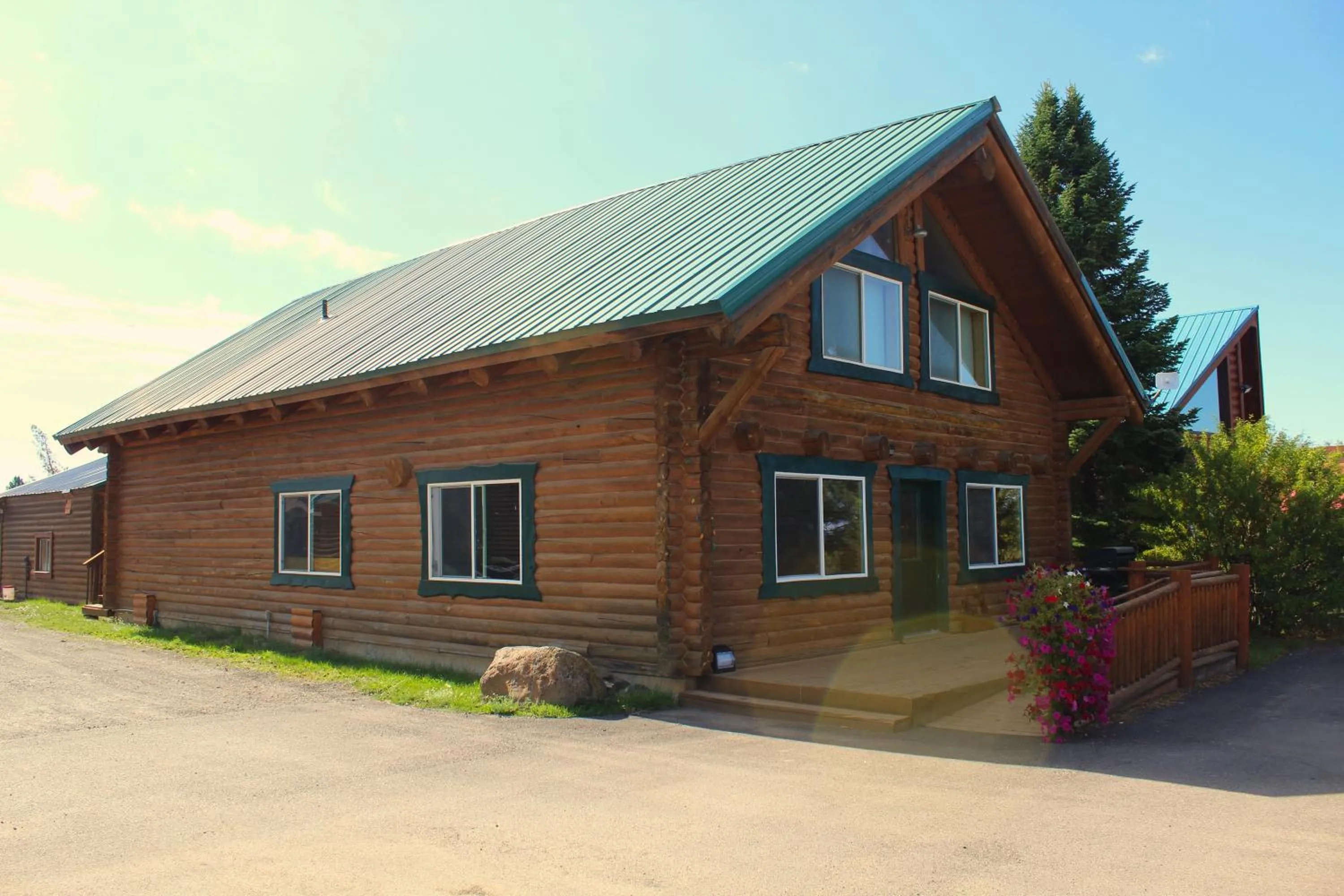 Property building in River Lodge