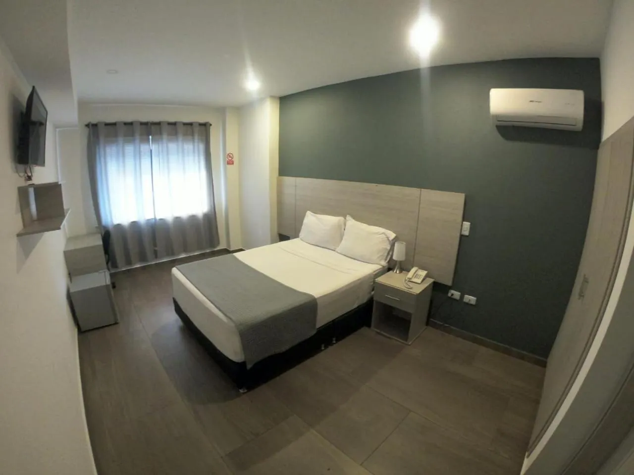 Bed in Basic Hotel Chipichape by Hoteles MS