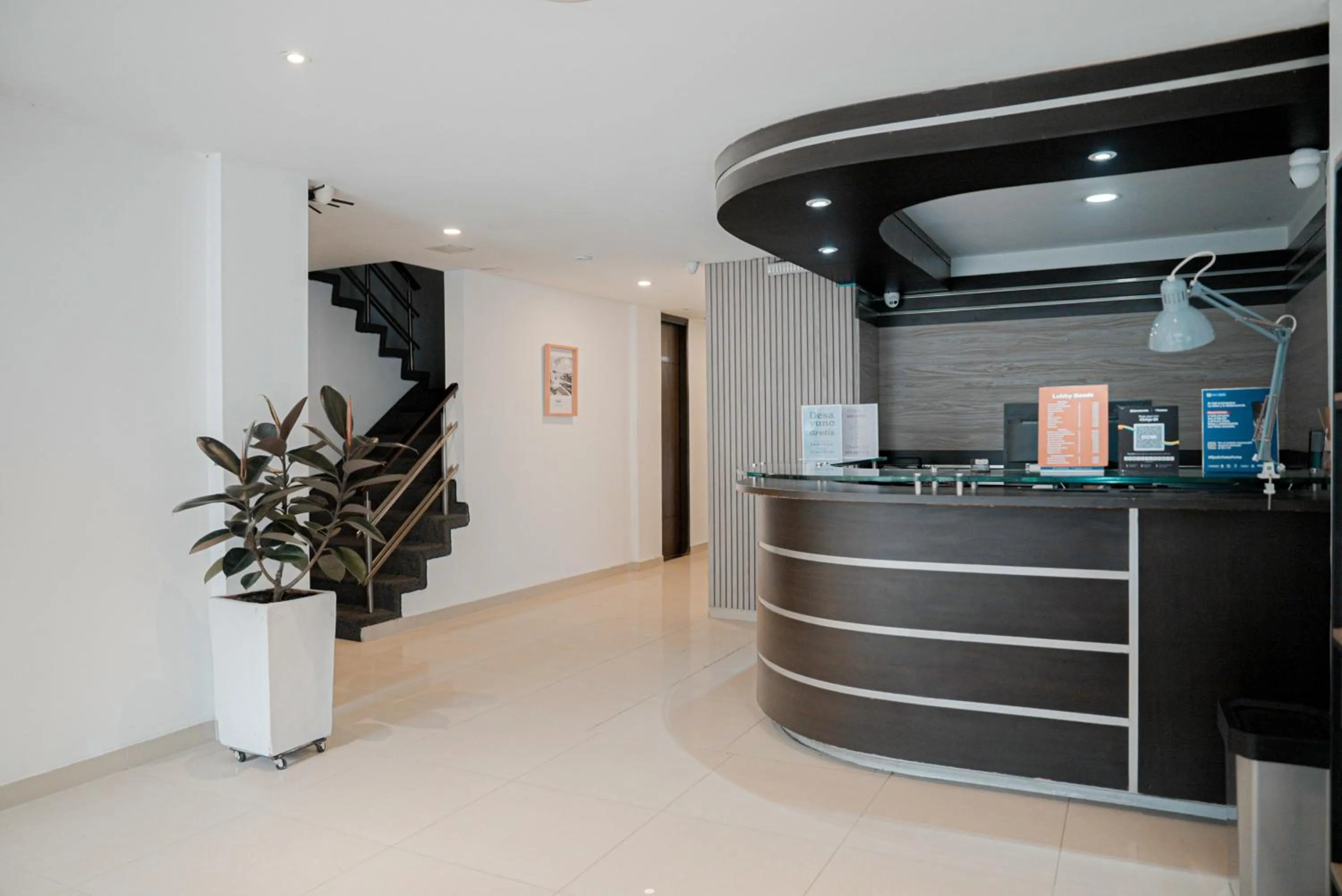 Basic Hotel Chipichape by Hoteles MS