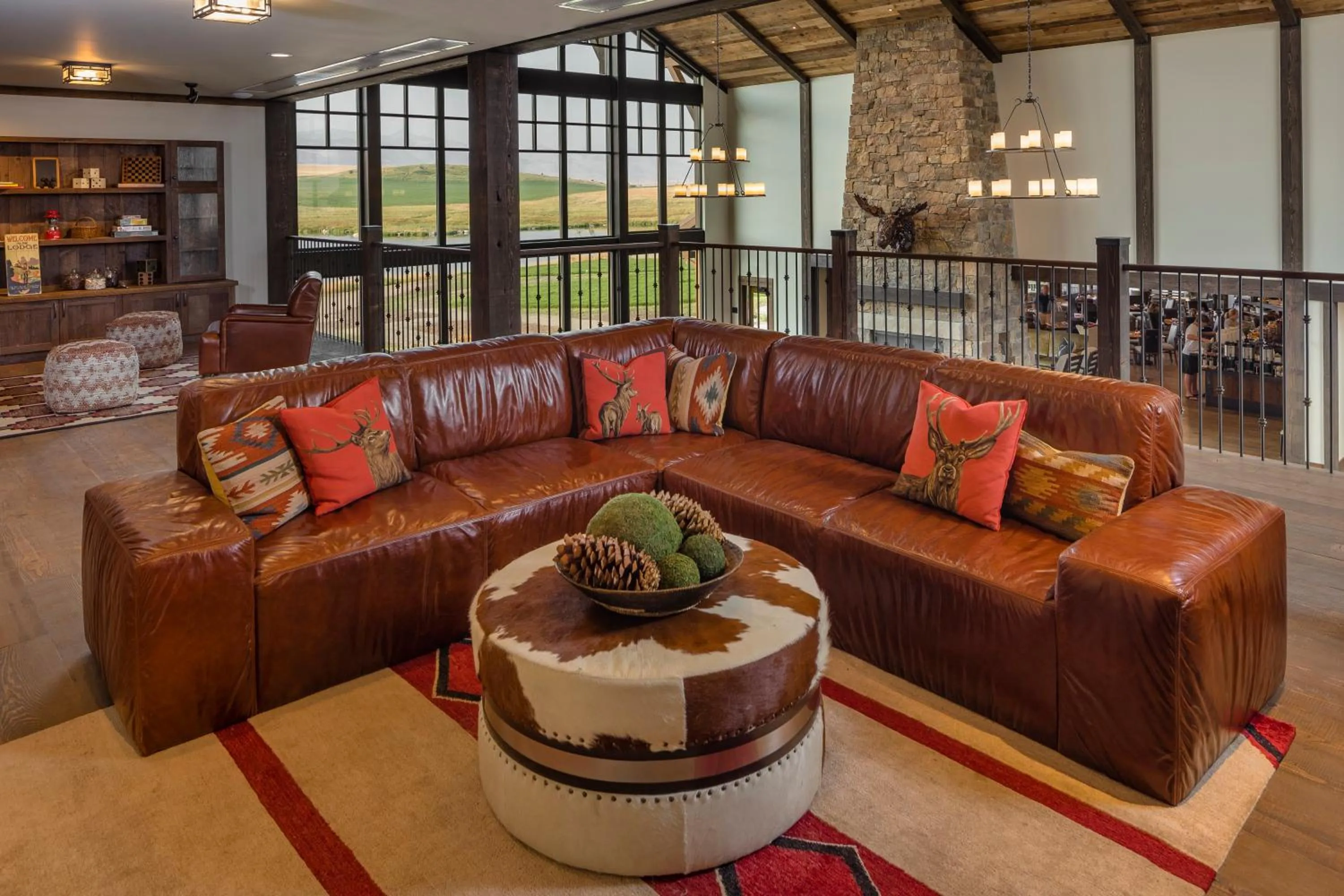 Communal lounge/ TV room in Sage Lodge