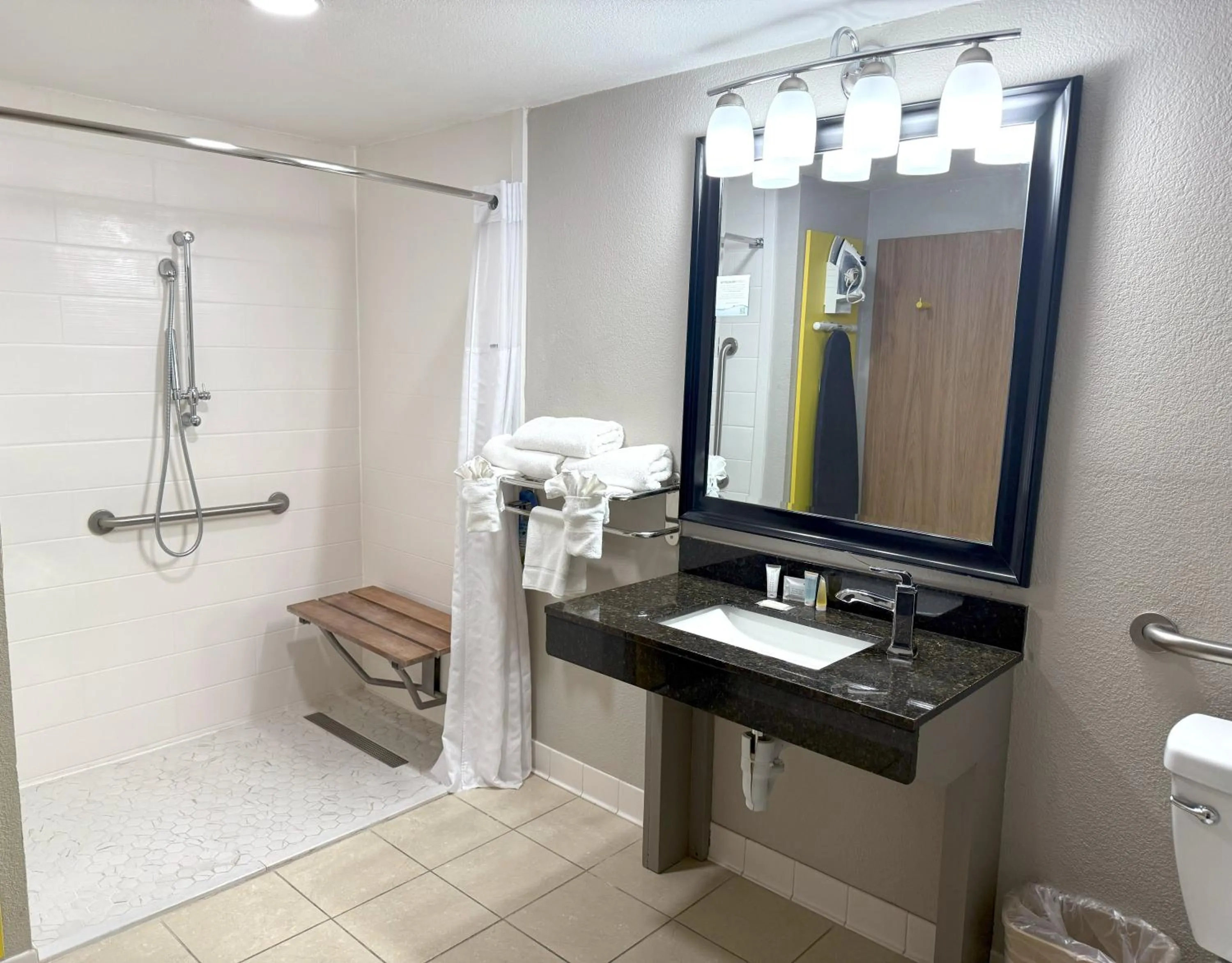 Shower in Days Inn by Wyndham Yuma