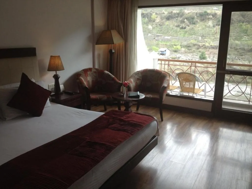 Photo of the whole room, Bed in Mastiff Grand Manali Resort