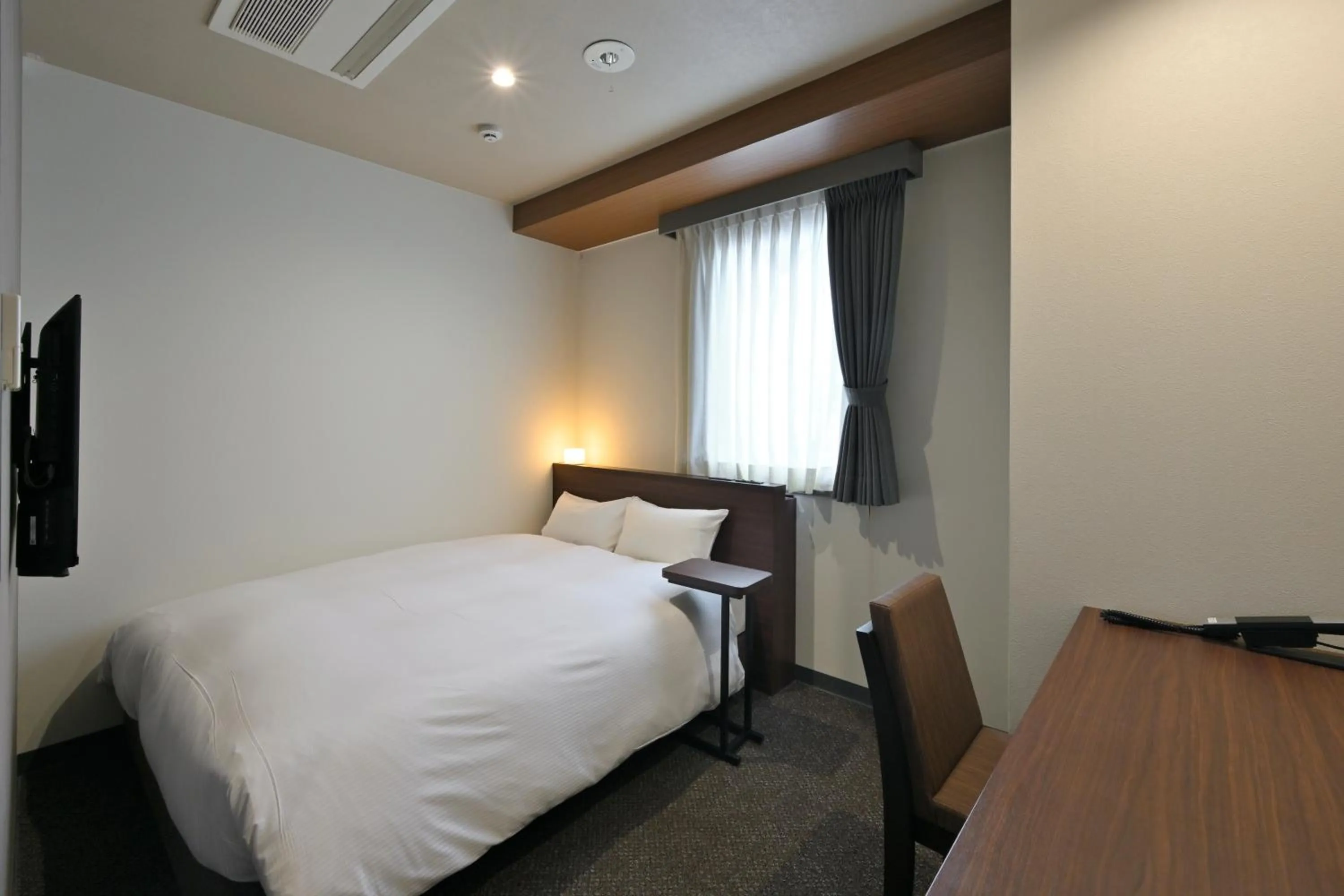 Bedroom, Bed in Matsue New Urban Hotel