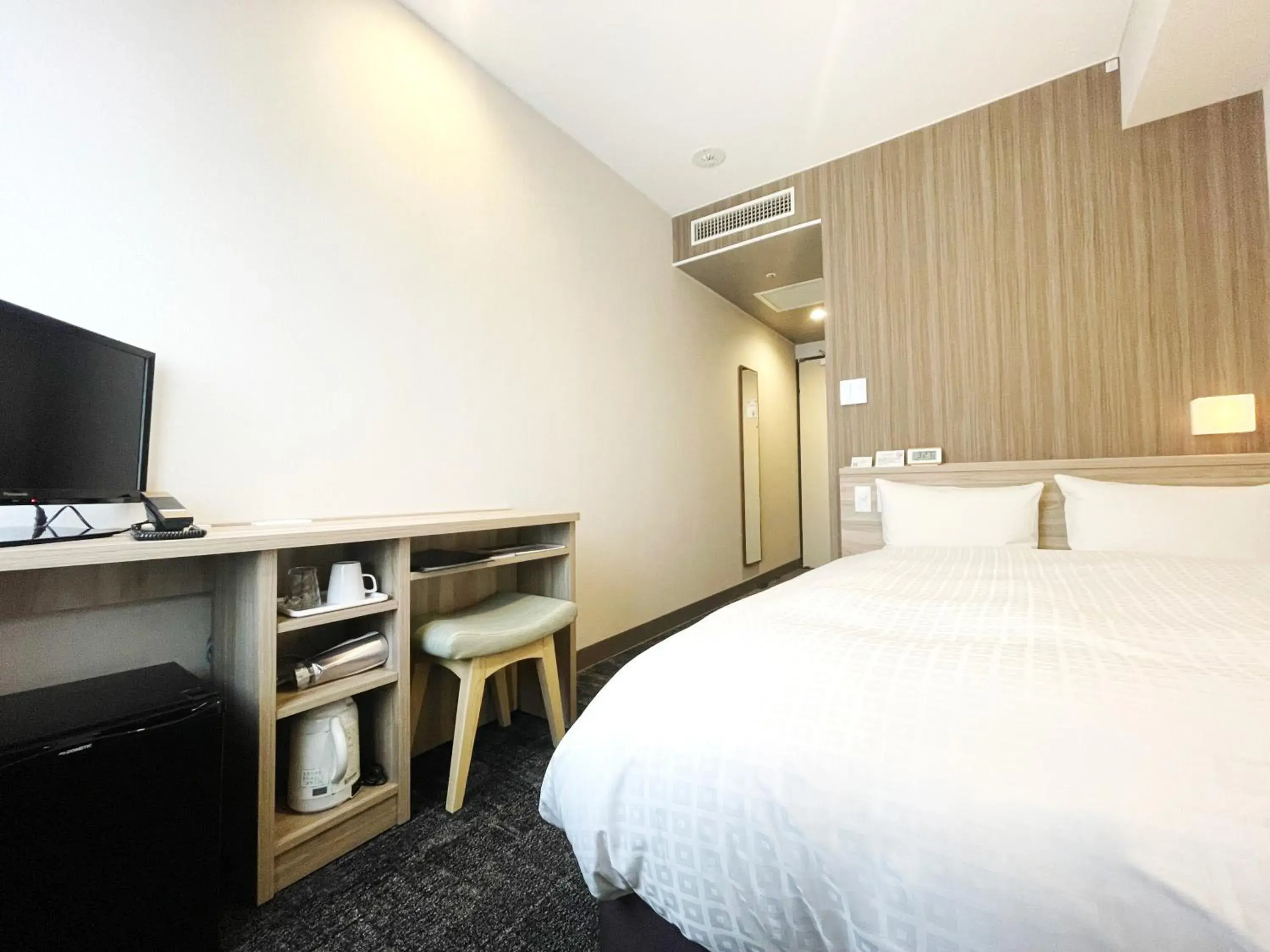 Economy Double Room - single occupancy in Matsue New Urban Hotel Economy Double Room - single occupancy in Matsue New Urban Hotel