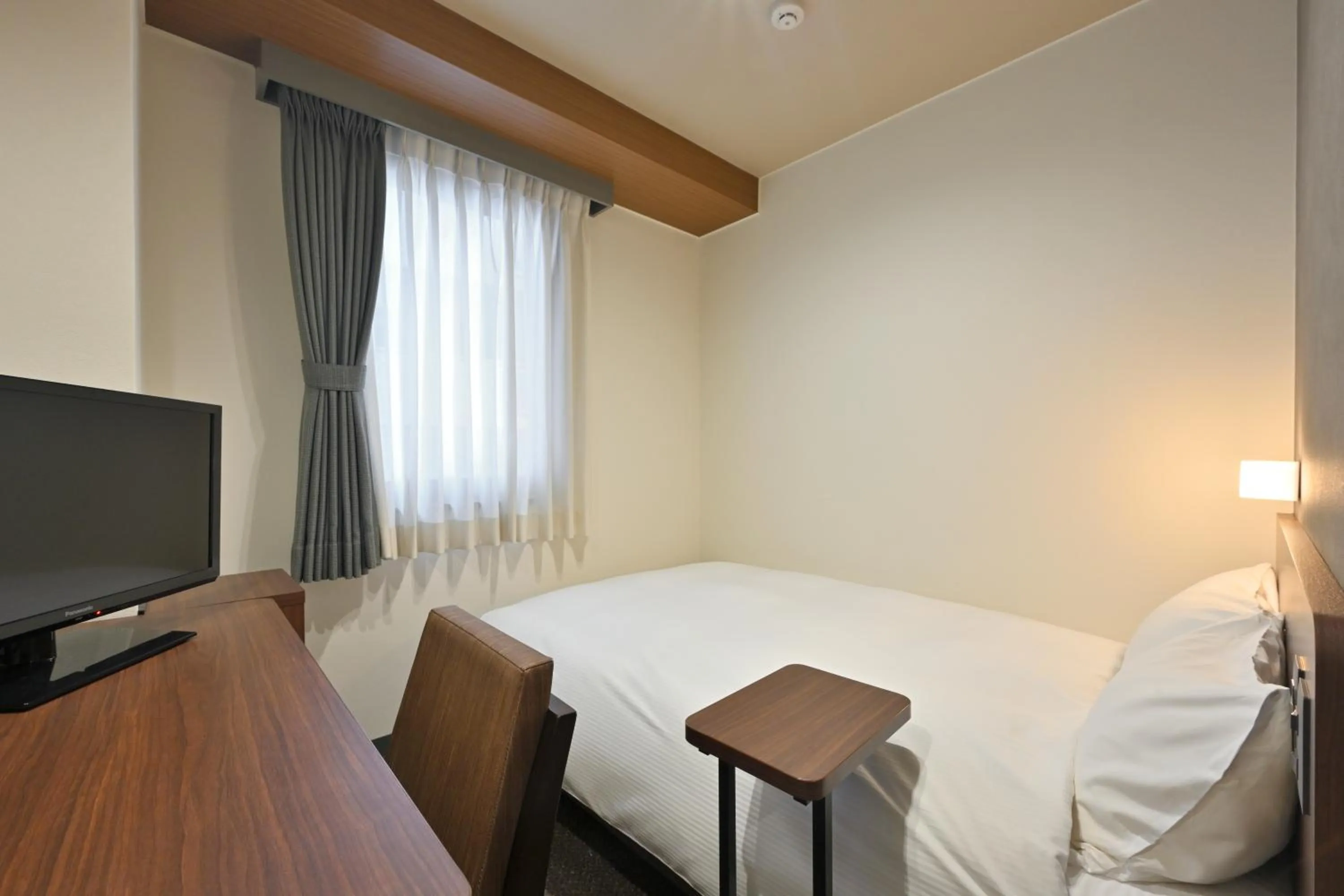 Bedroom, Bed in Matsue New Urban Hotel