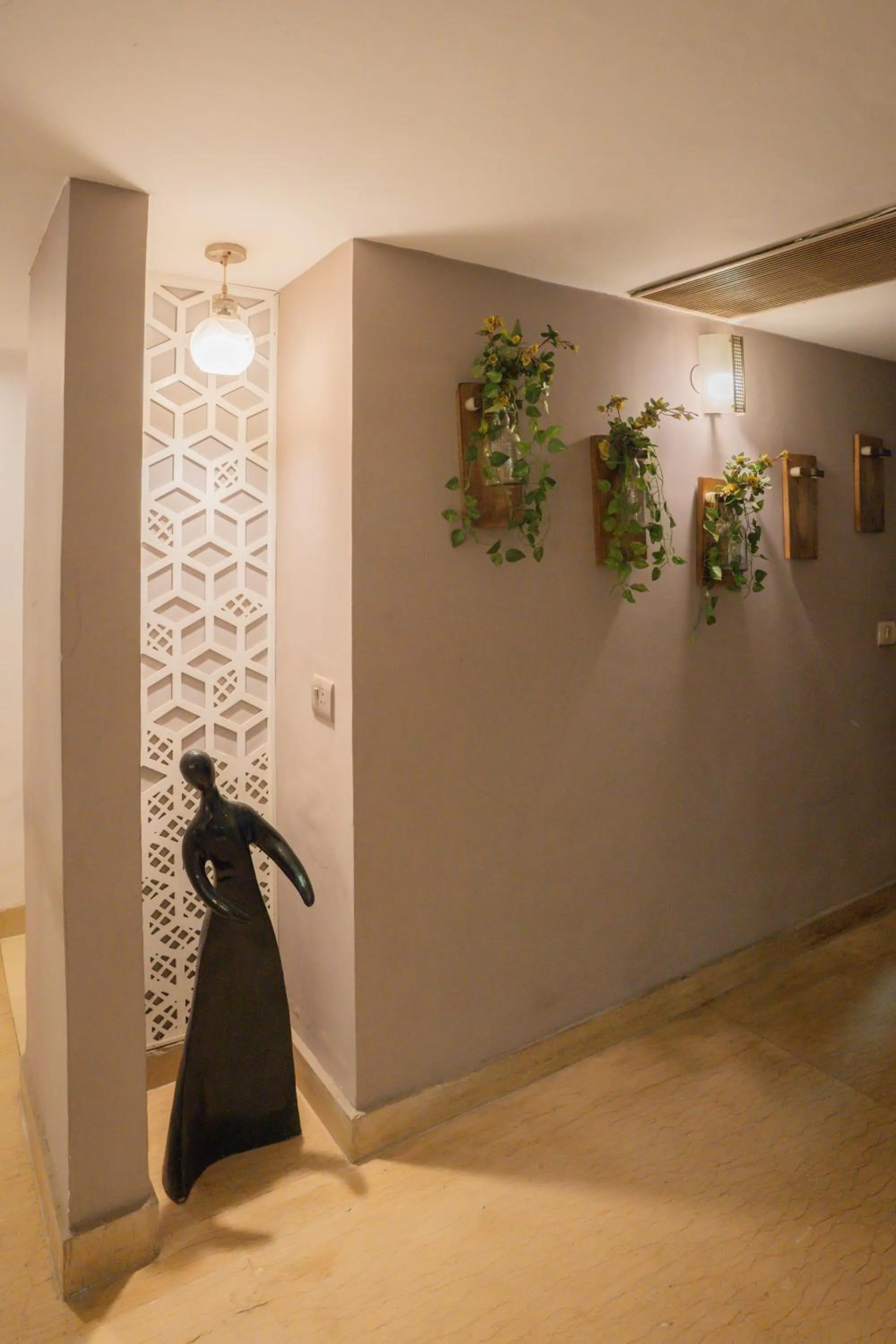 Decorative detail in Ahuja Residency DLF Phase 2