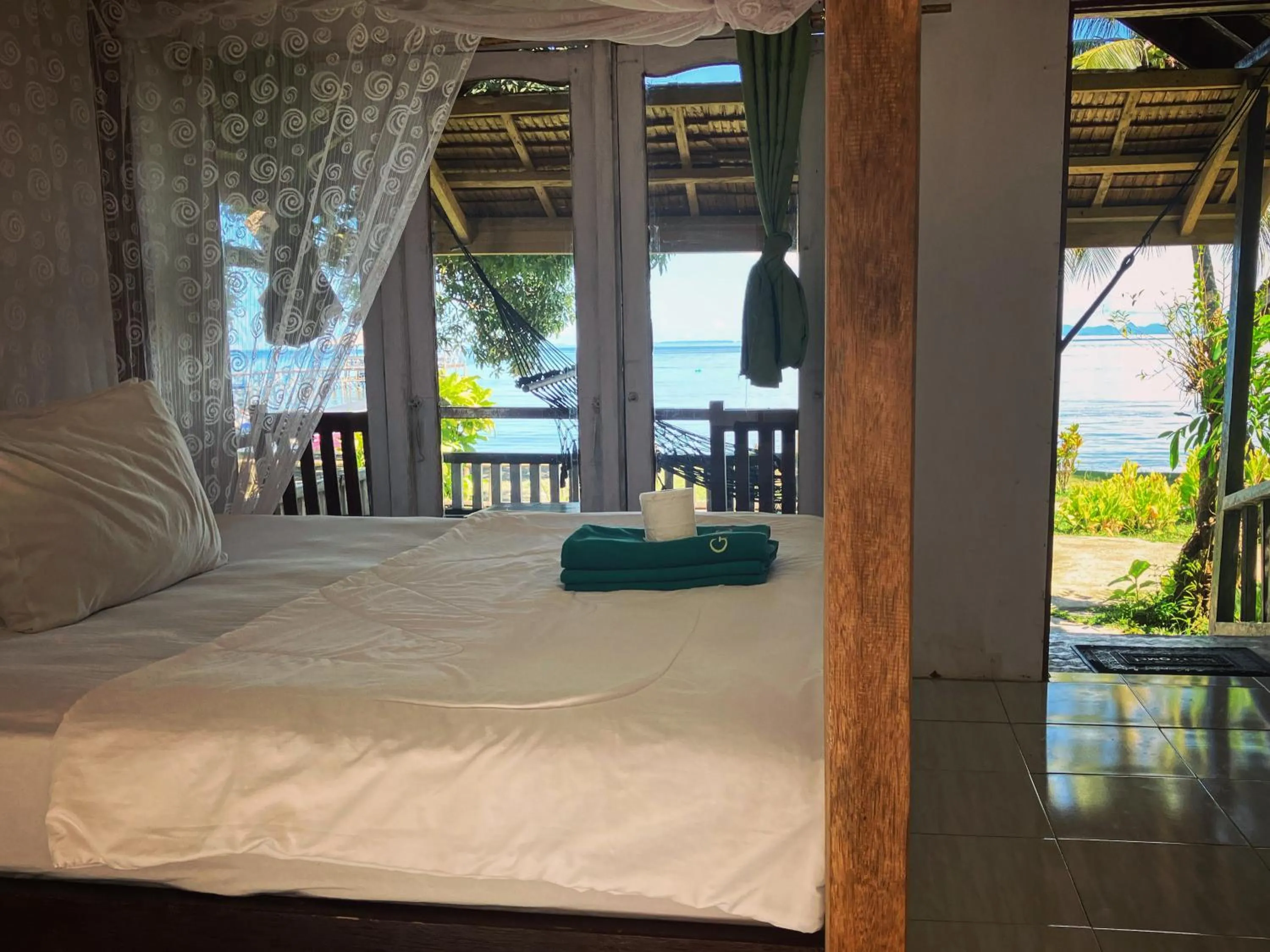 Bed in Pristine Paradise Dive Resort - Togean Islands, Una Una
