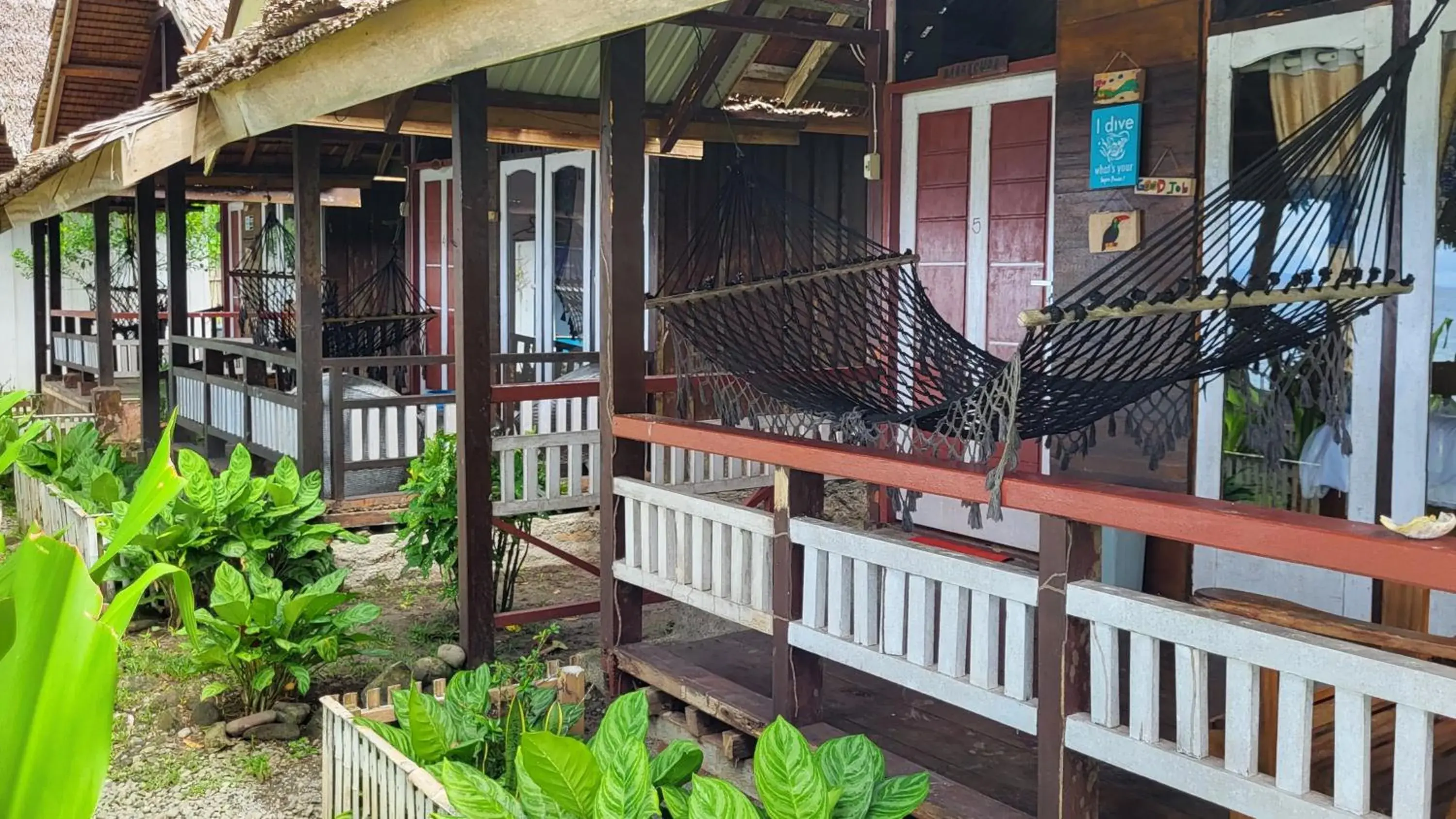 Deluxe Double Room with Balcony and Sea View in Pristine Paradise Dive Resort Deluxe Double Room with Balcony and Sea View in Pristine Paradise Dive Resort