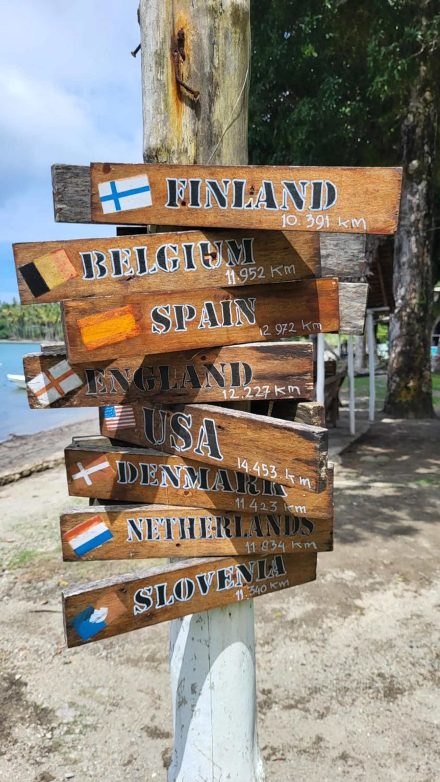 Decorative detail in Pristine Paradise Dive Resort - Togean Islands, Una Una