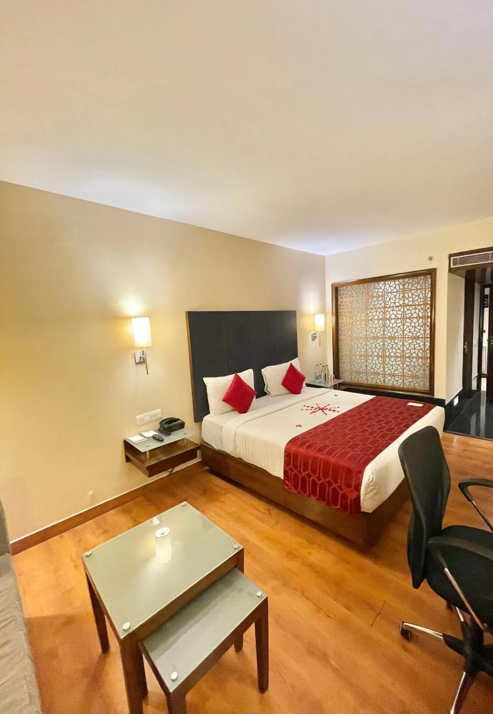 Photo of the whole room, Bed in Ramada by Wyndham Jaipur North