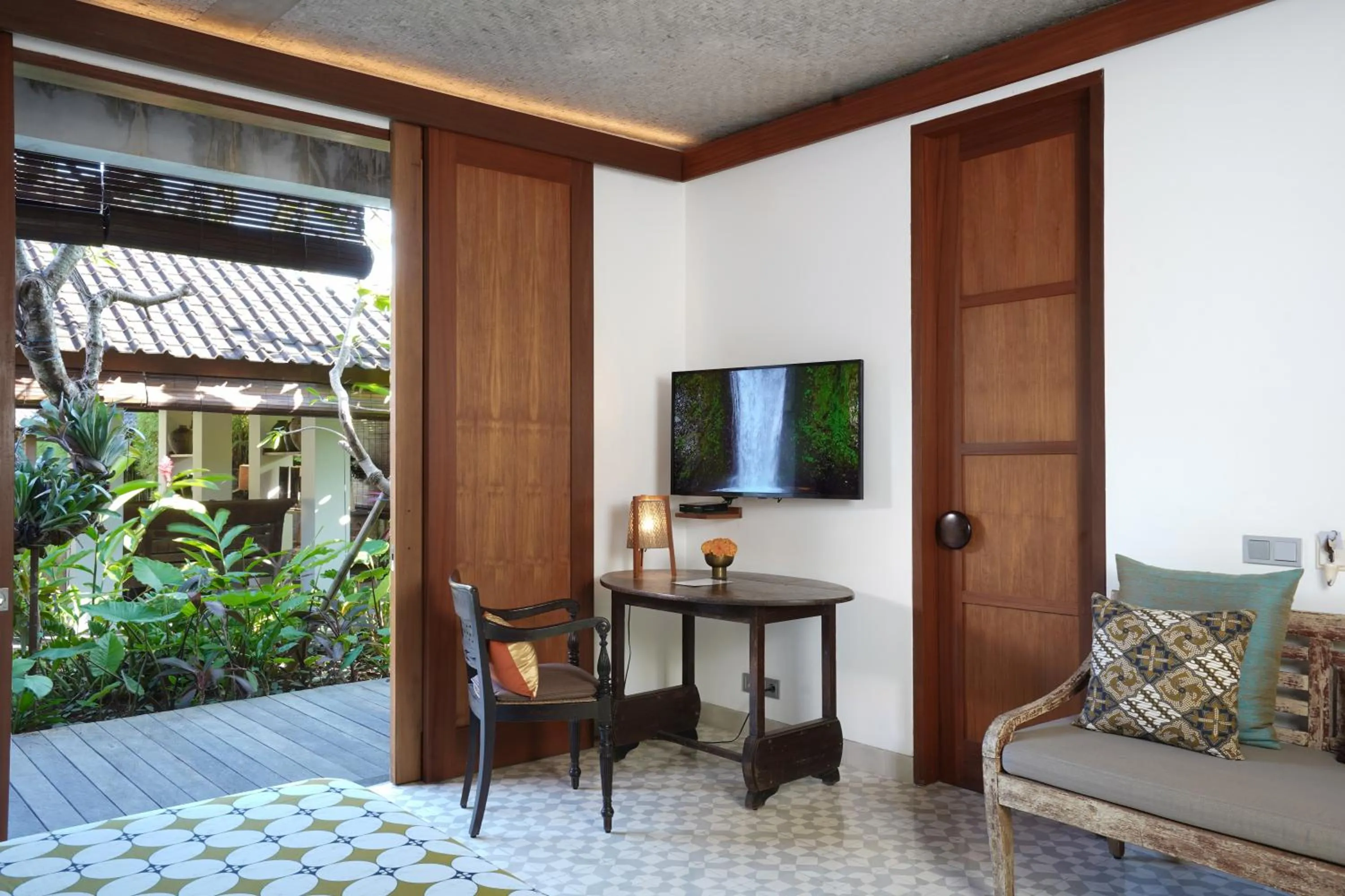 Bed in Atelier TE Designer Guesthouse