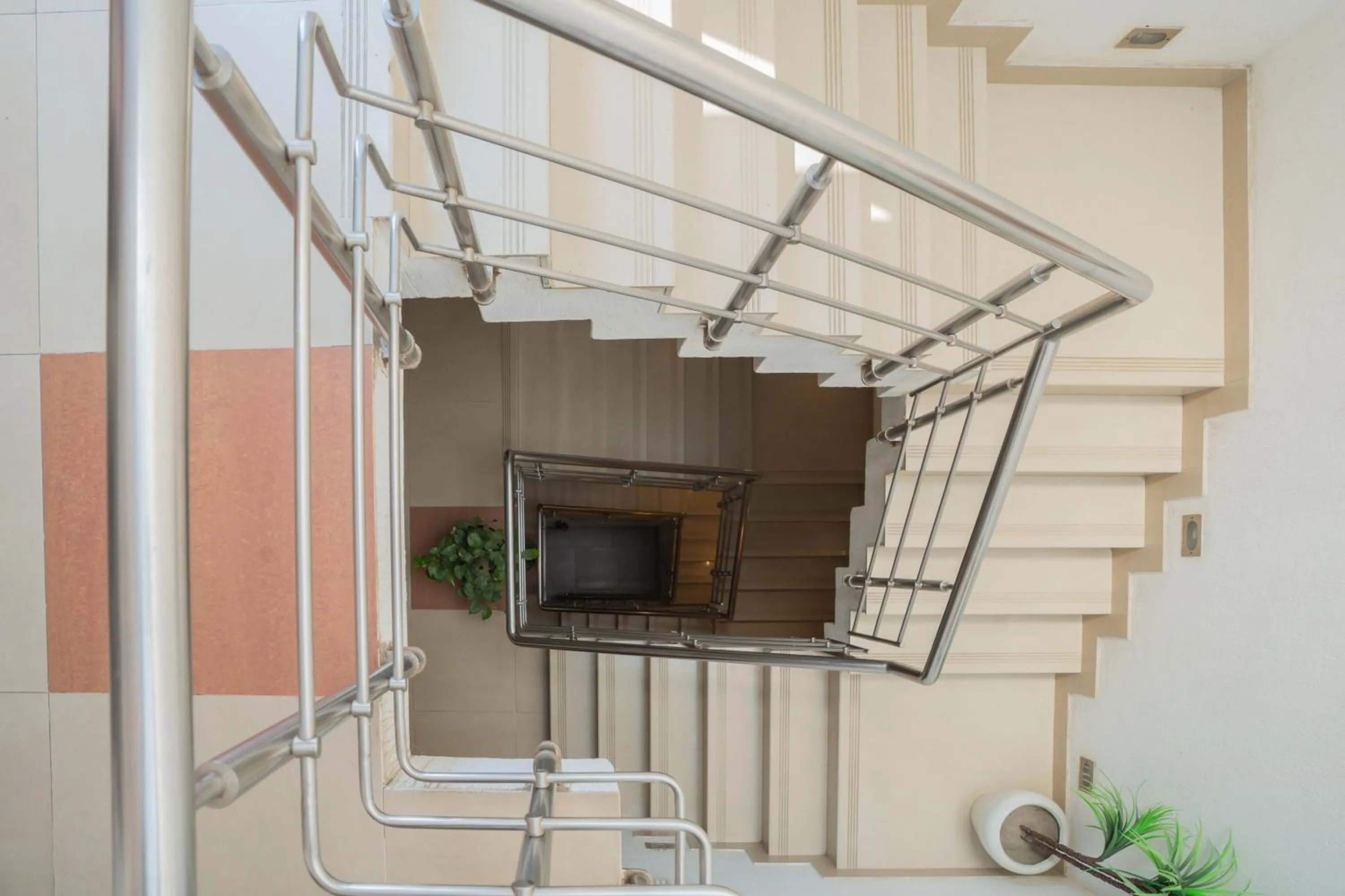 Lobby or reception in Ahuja Residency Parklane