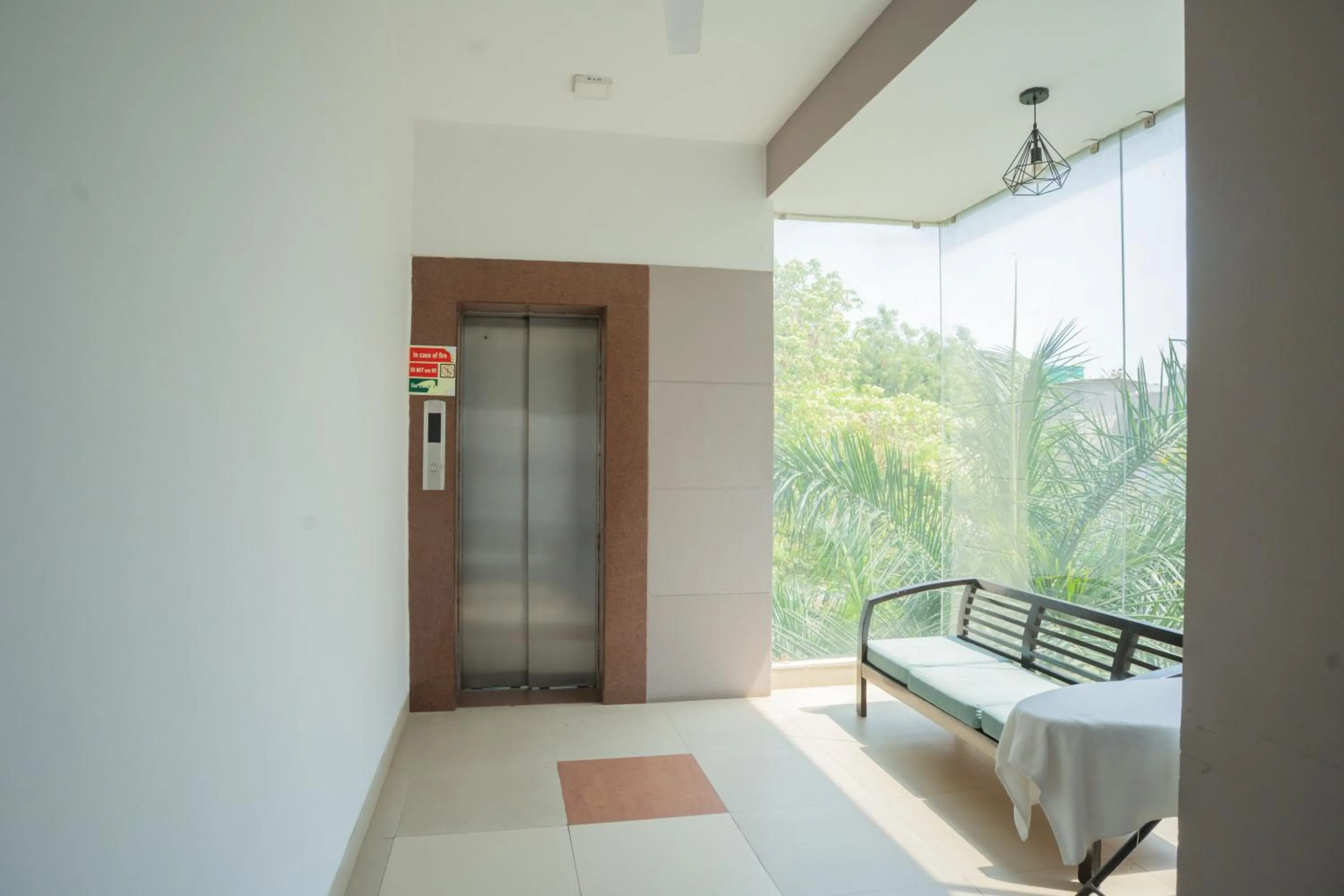 Lobby or reception in Ahuja Residency Parklane