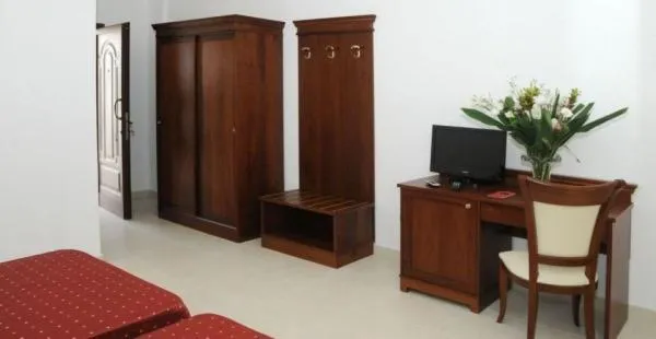 Photo of the whole room in Agri Hotel Conte Salentino