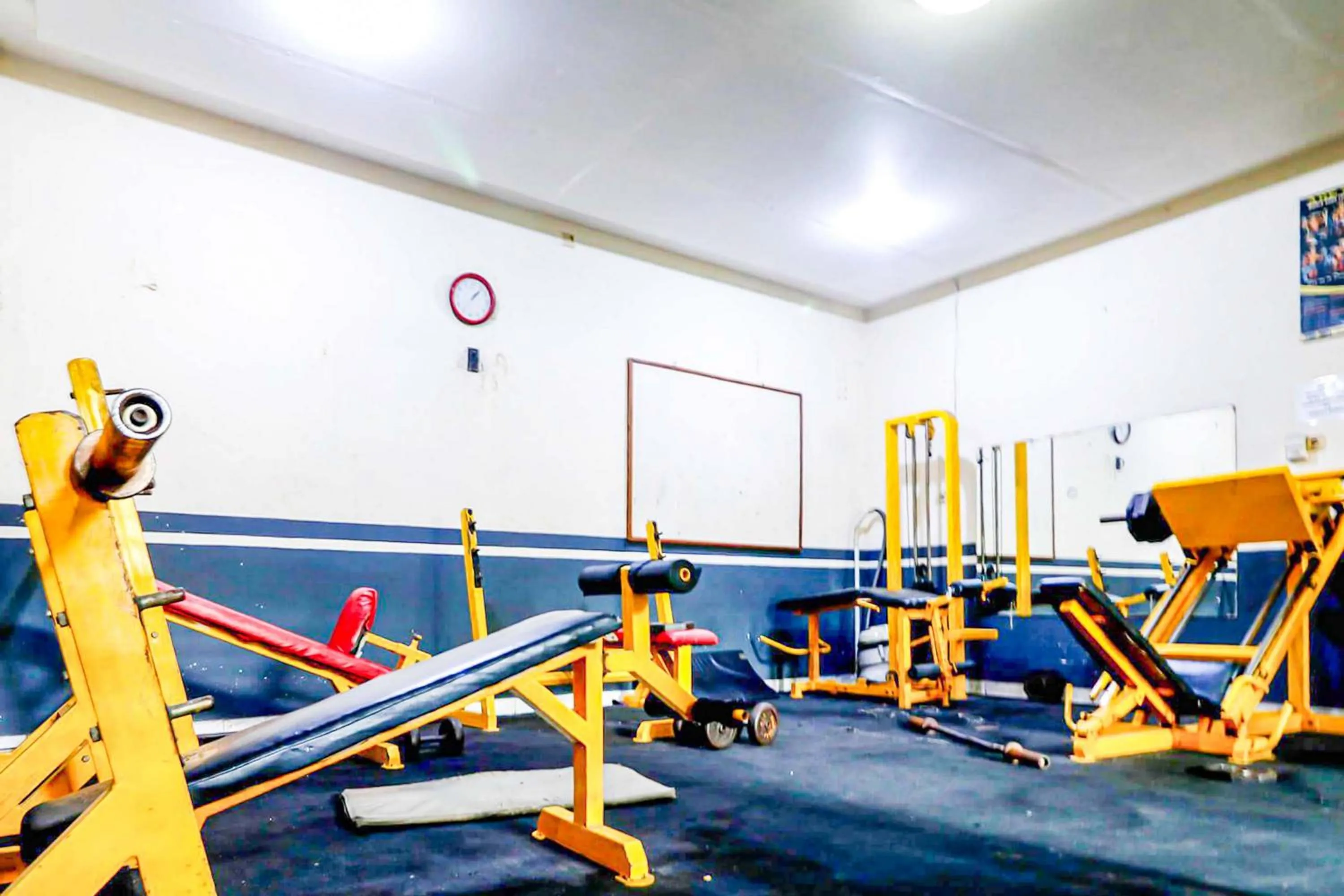 Fitness centre/facilities in RedDoorz Plus near Universitas Indonesia